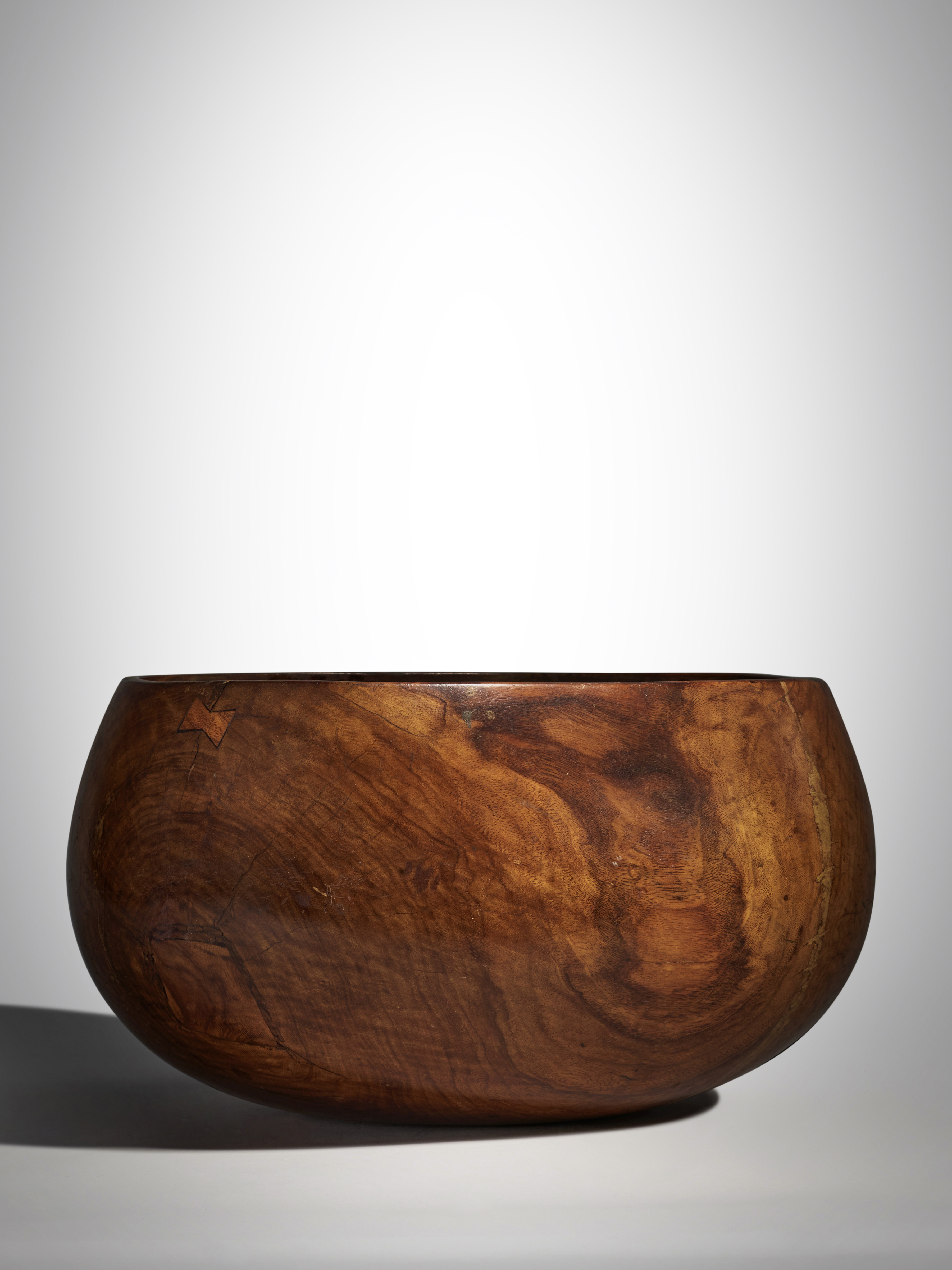 Bowl, Hawaiian Islands