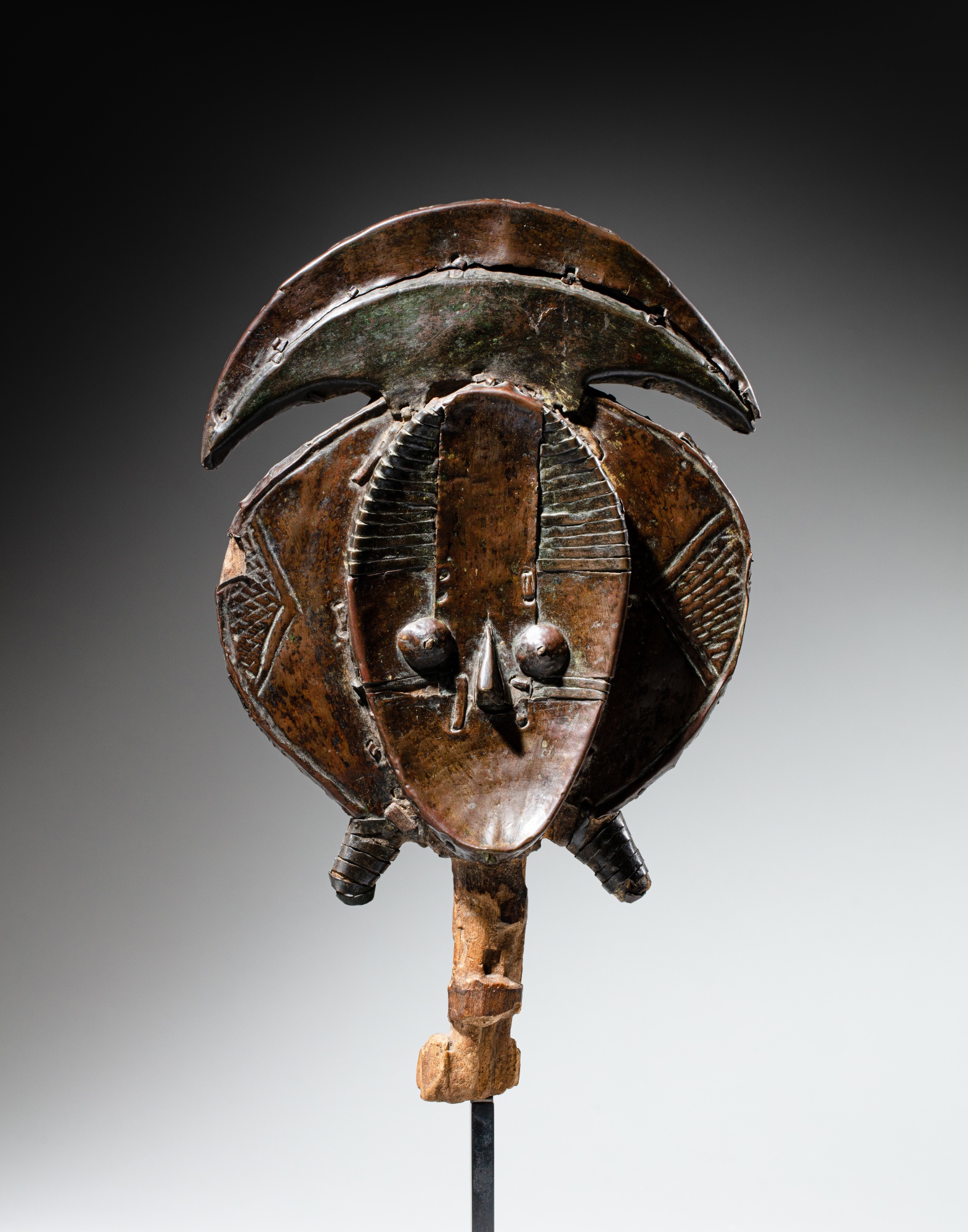 Kota Obamba reliquary figure, Gabon