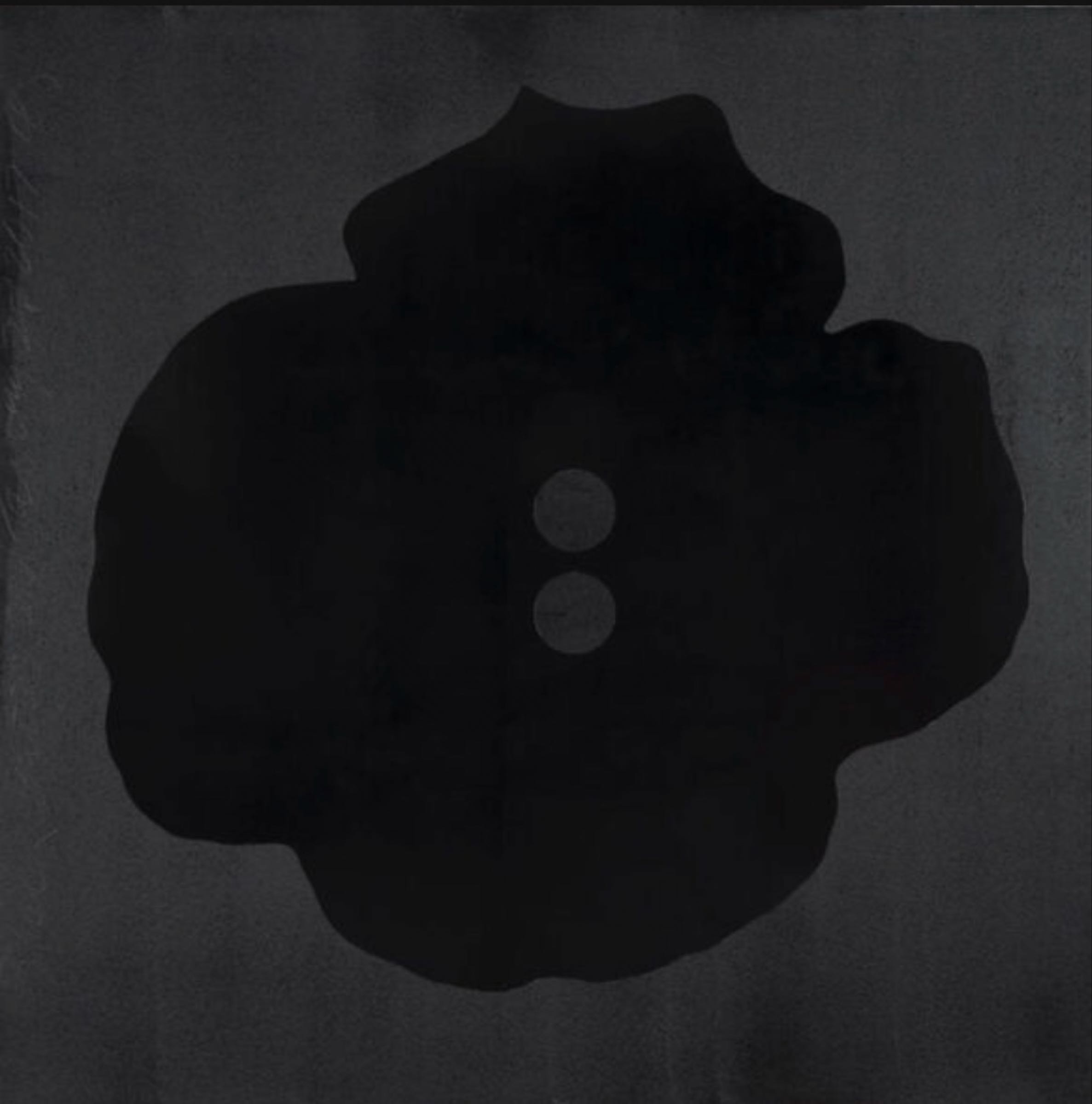 Black Button on Tar Aug 28 2017