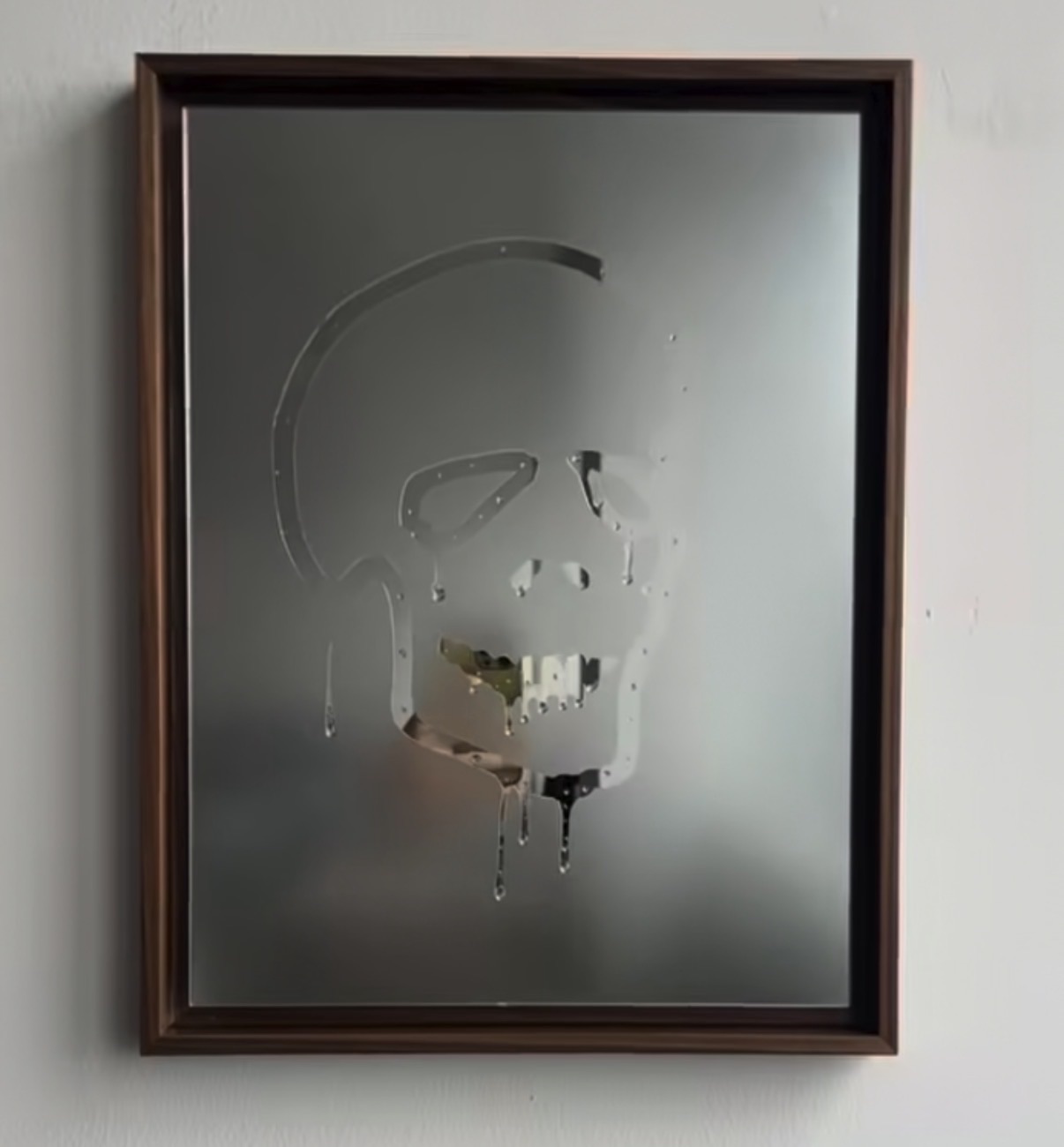 Jochen Mühlenbrink — Skull
