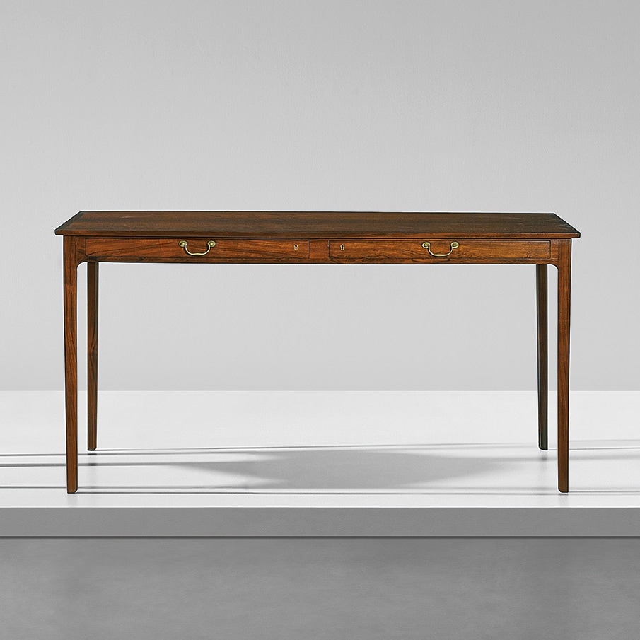 Ole Wanscher — Desk