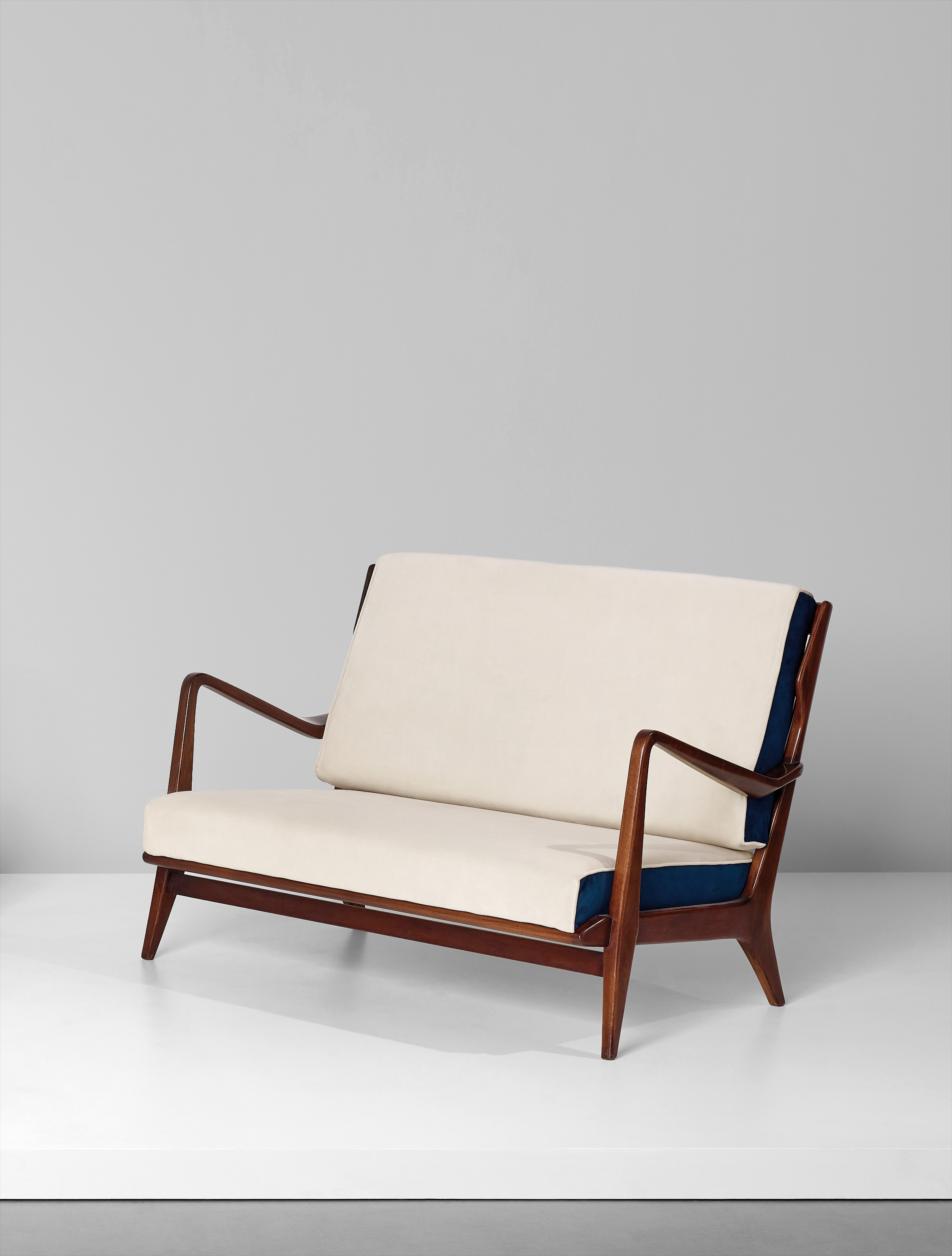 Gio Ponti — Settee, model no. 516