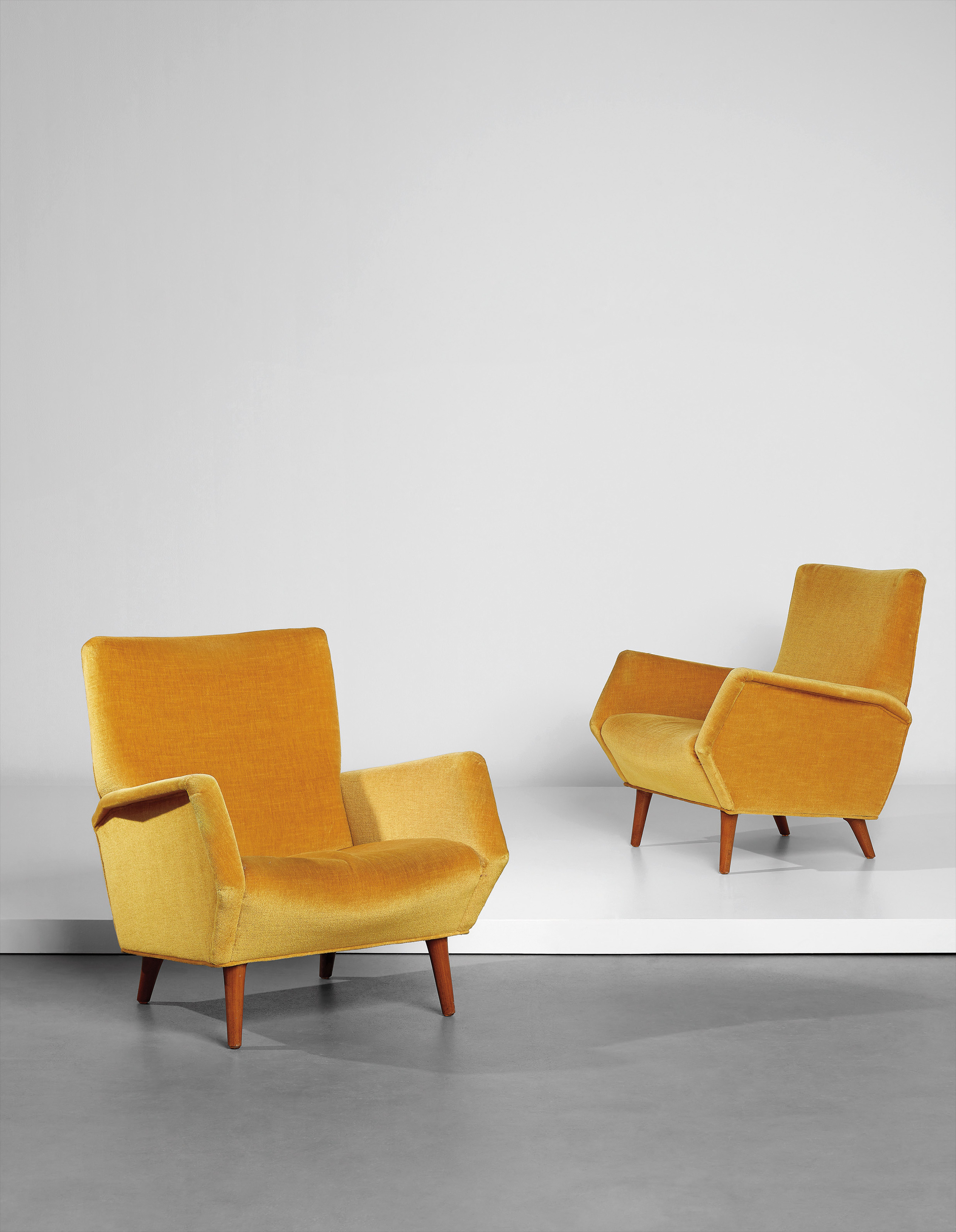 Gio Ponti — Pair of armchairs, model no. 803