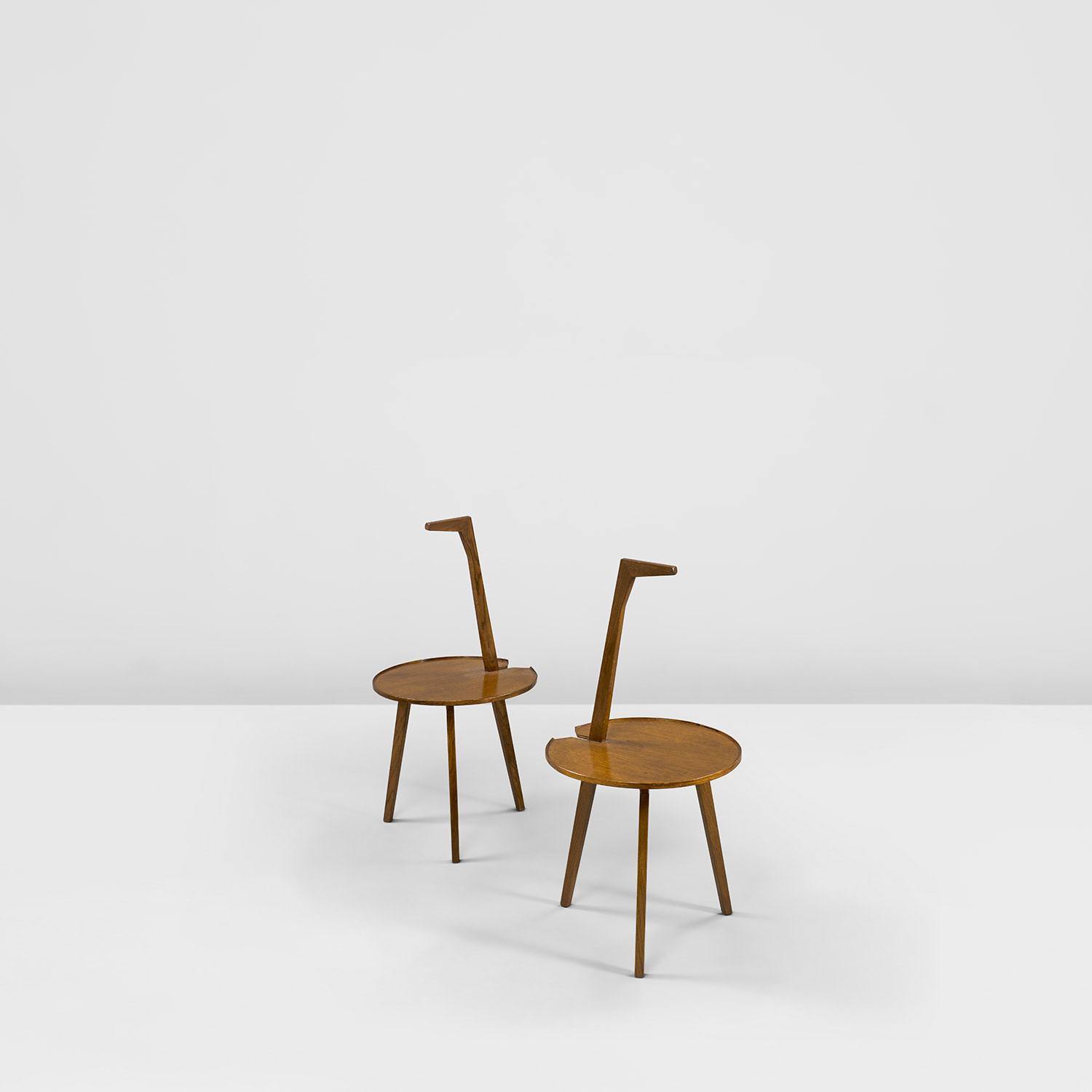 Pair of 'Cicognino' side tables, model no. TN6