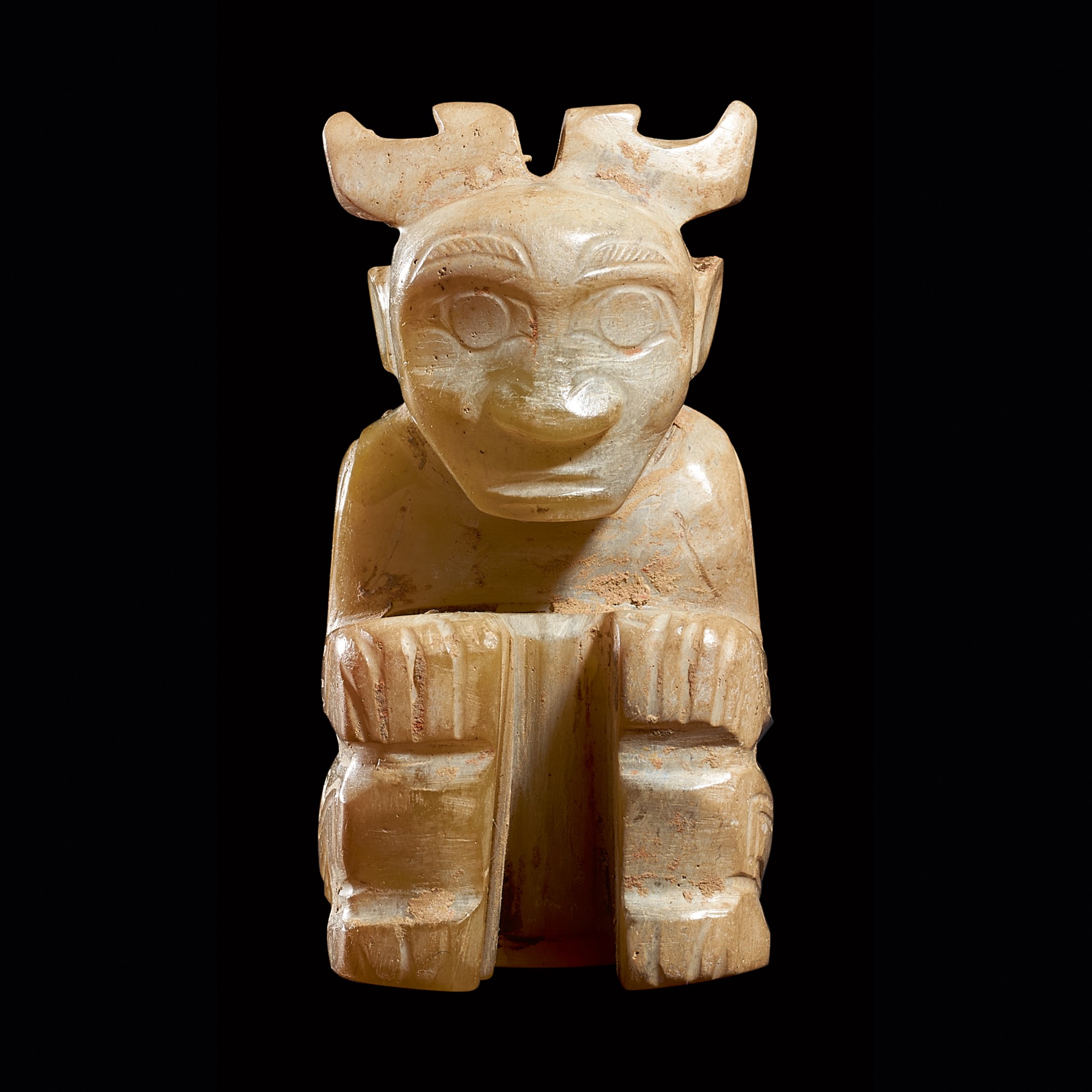 A jade anthropomorphic figure — 商至西周早期 玉人