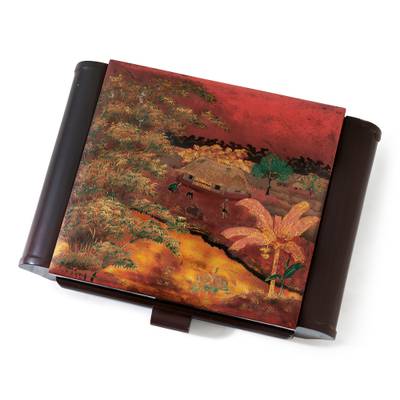 A vanity box including a mirror and vanity drawer, with two hair brushes, a jewelry box and a powder box  梳妝盒，內藏鏡子一面、梳妝抽屜一個、髮梳兩把、首飾盒一個及粉盒一個