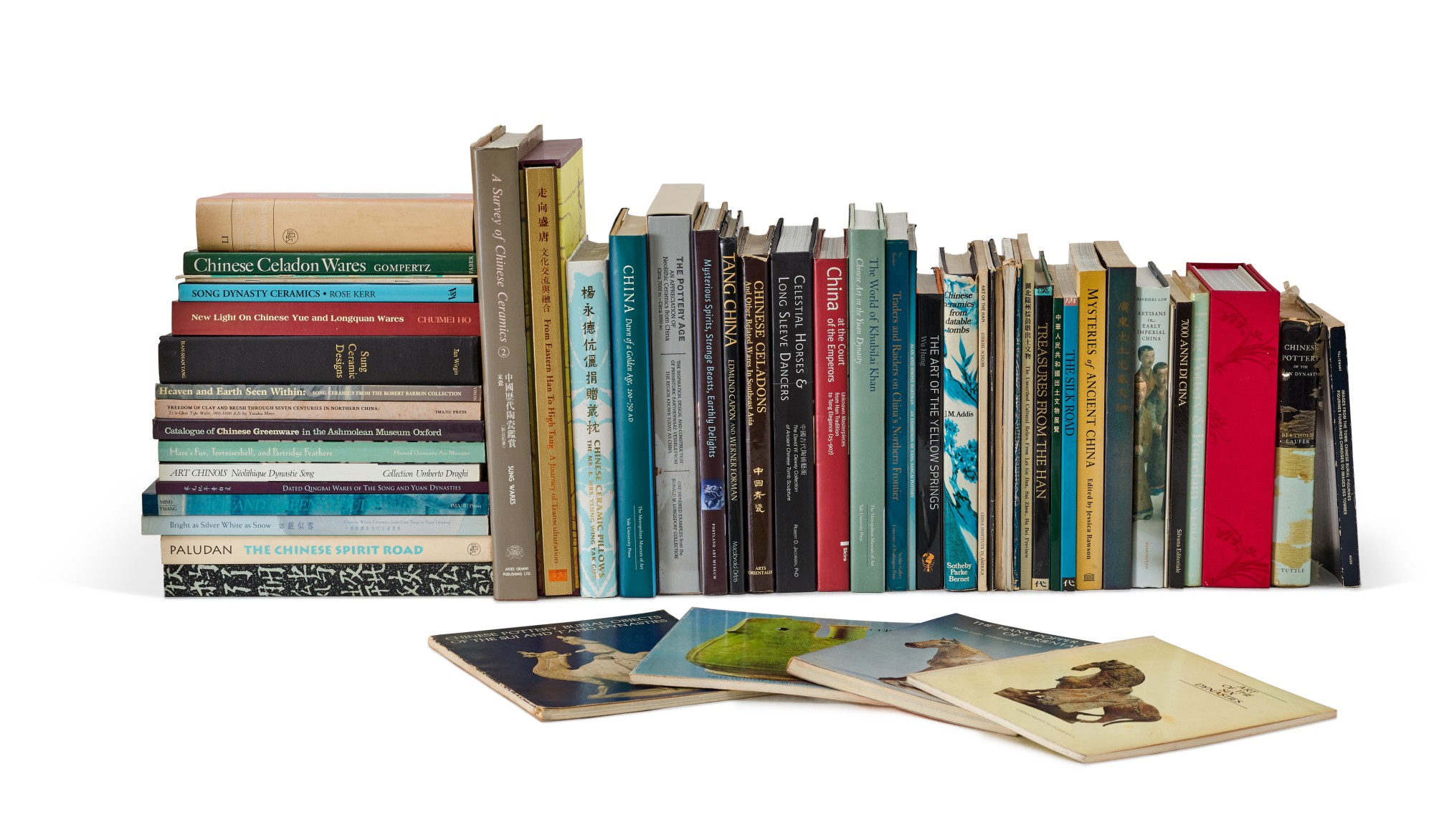 Unknown — A large collection of reference books on early Chinese ceramics 中國古代陶瓷參考書籍一組約60本