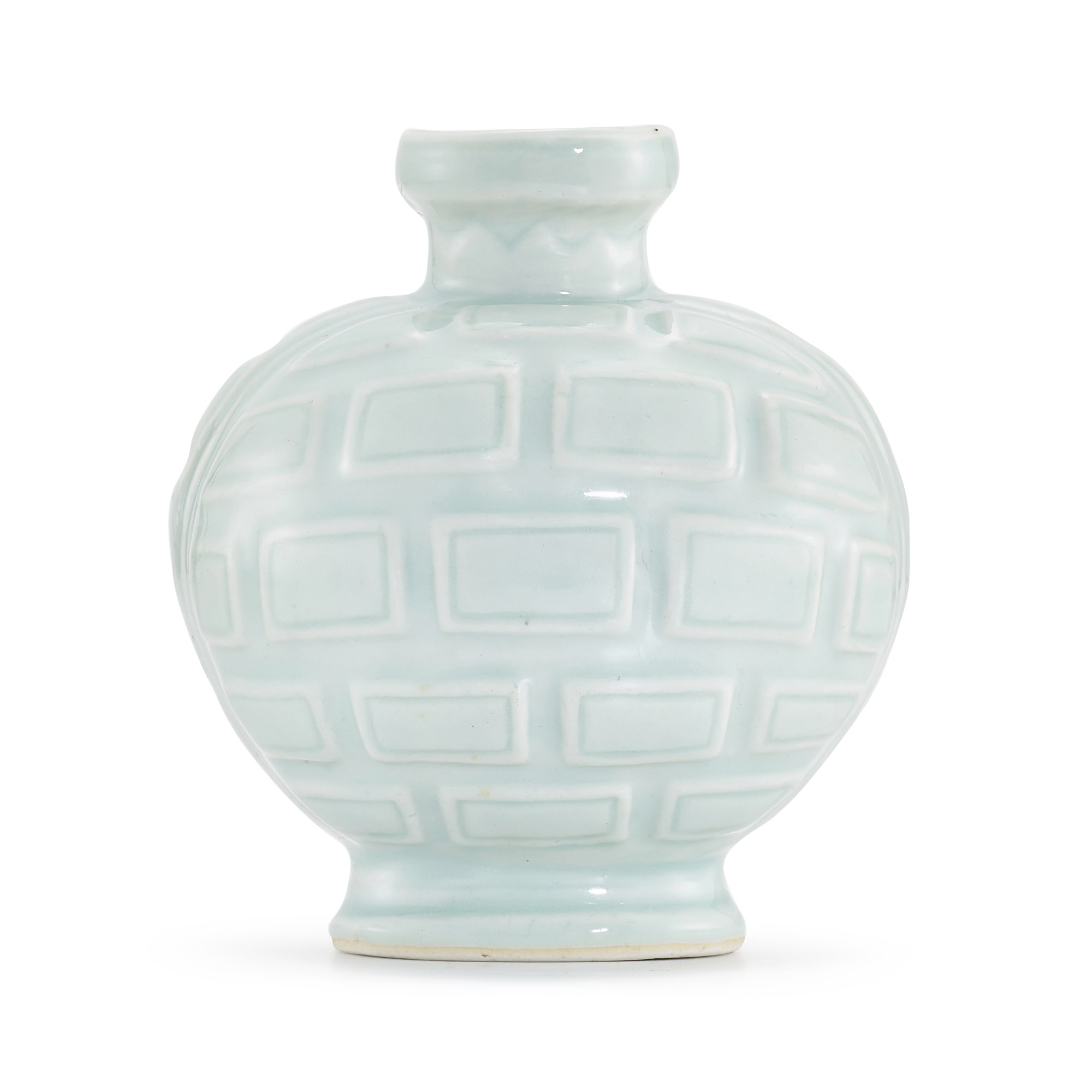 A celadon-glazed archaistic flask, — A celadon-glazed archaistic flask, Qing dynasty, 18th century 清十八世紀 青釉壺 《宣和》仿款
