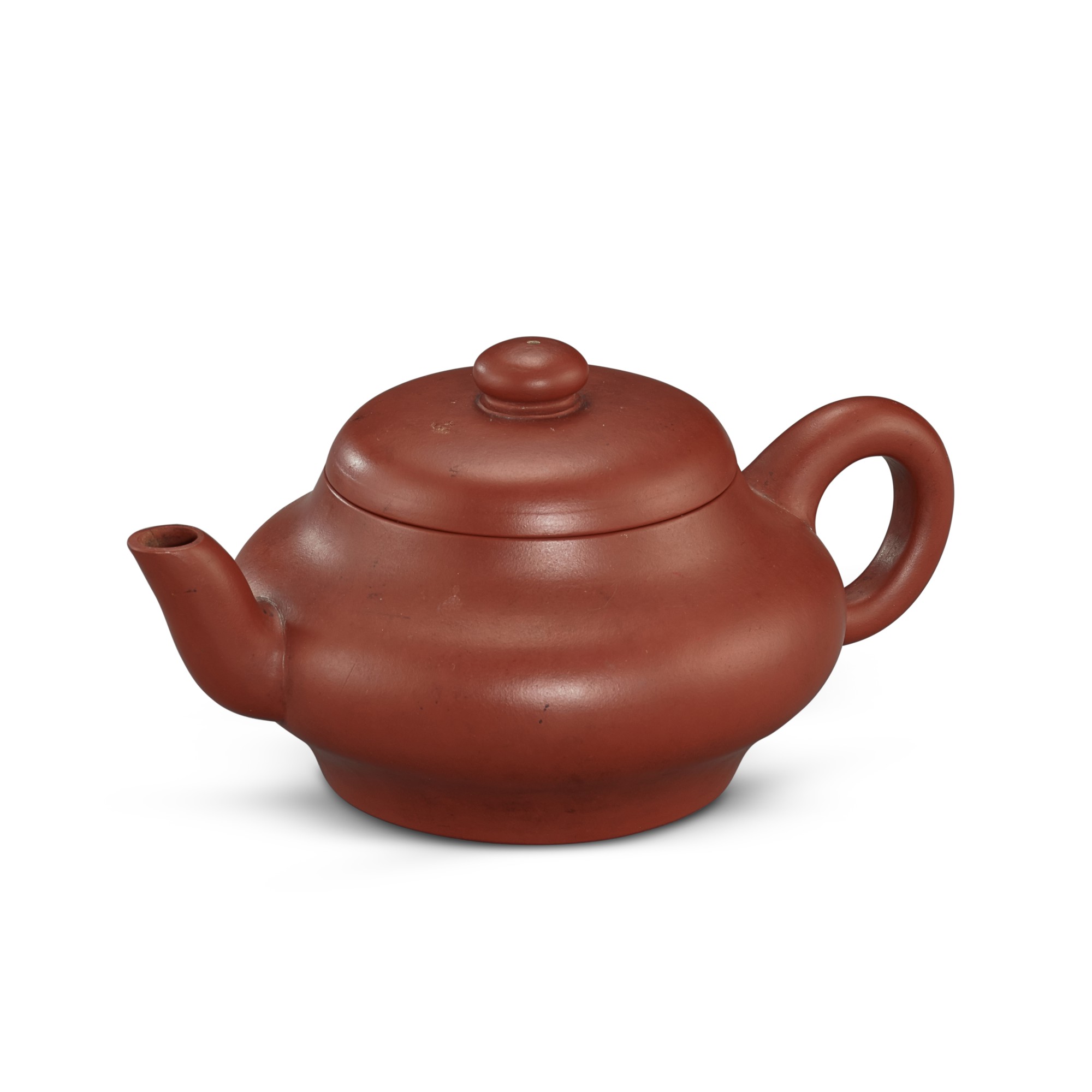 An inscribed Yixing teapot and cover, — An inscribed Yixing teapot and cover, Attributed to Shao Jingnan (1796-1874), Qing dynasty 清 傳邵景南製宜興朱泥壺 《留珮製》款