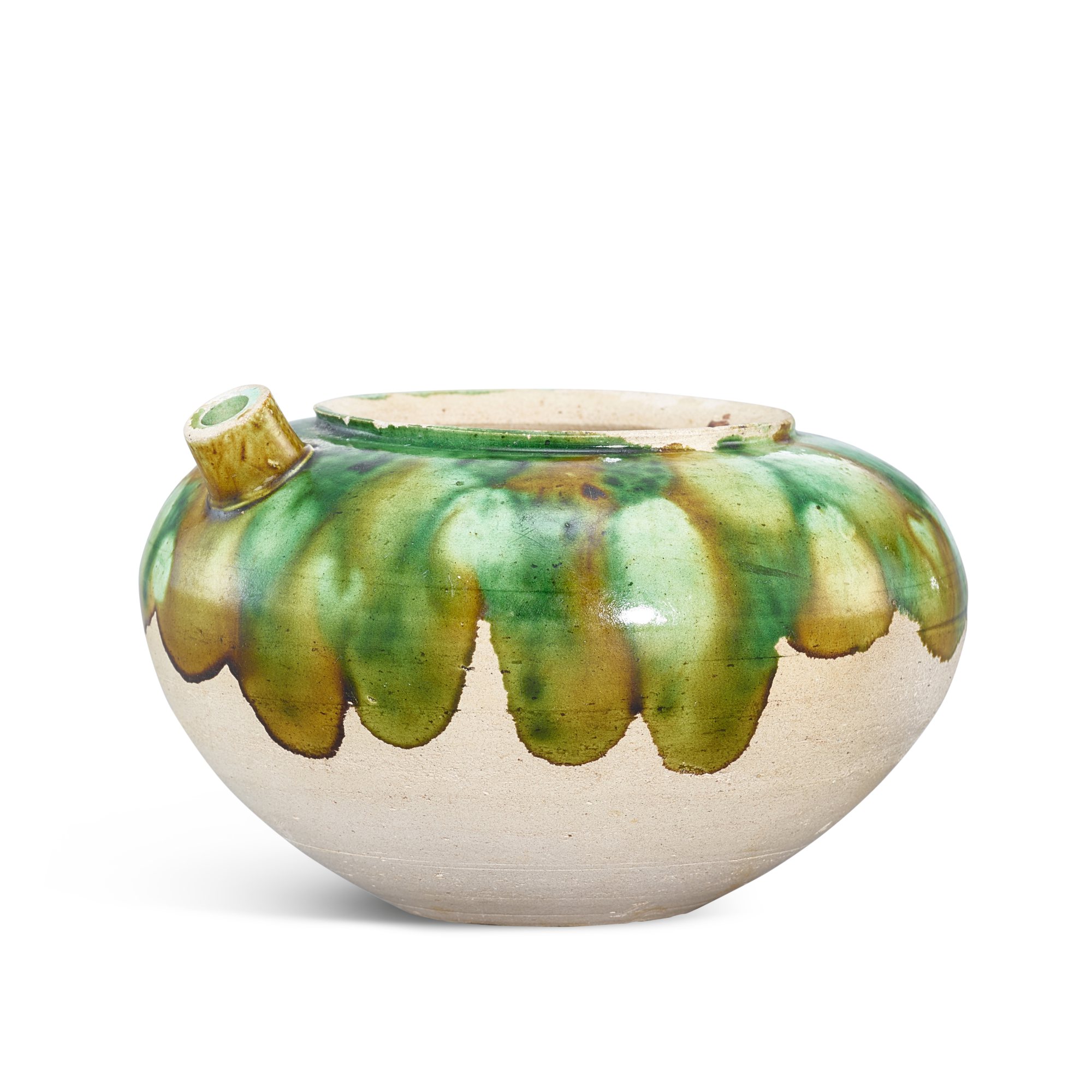 A sancai pouring vessel, — A sancai pouring vessel, Tang dynasty 唐 三彩短流小壺