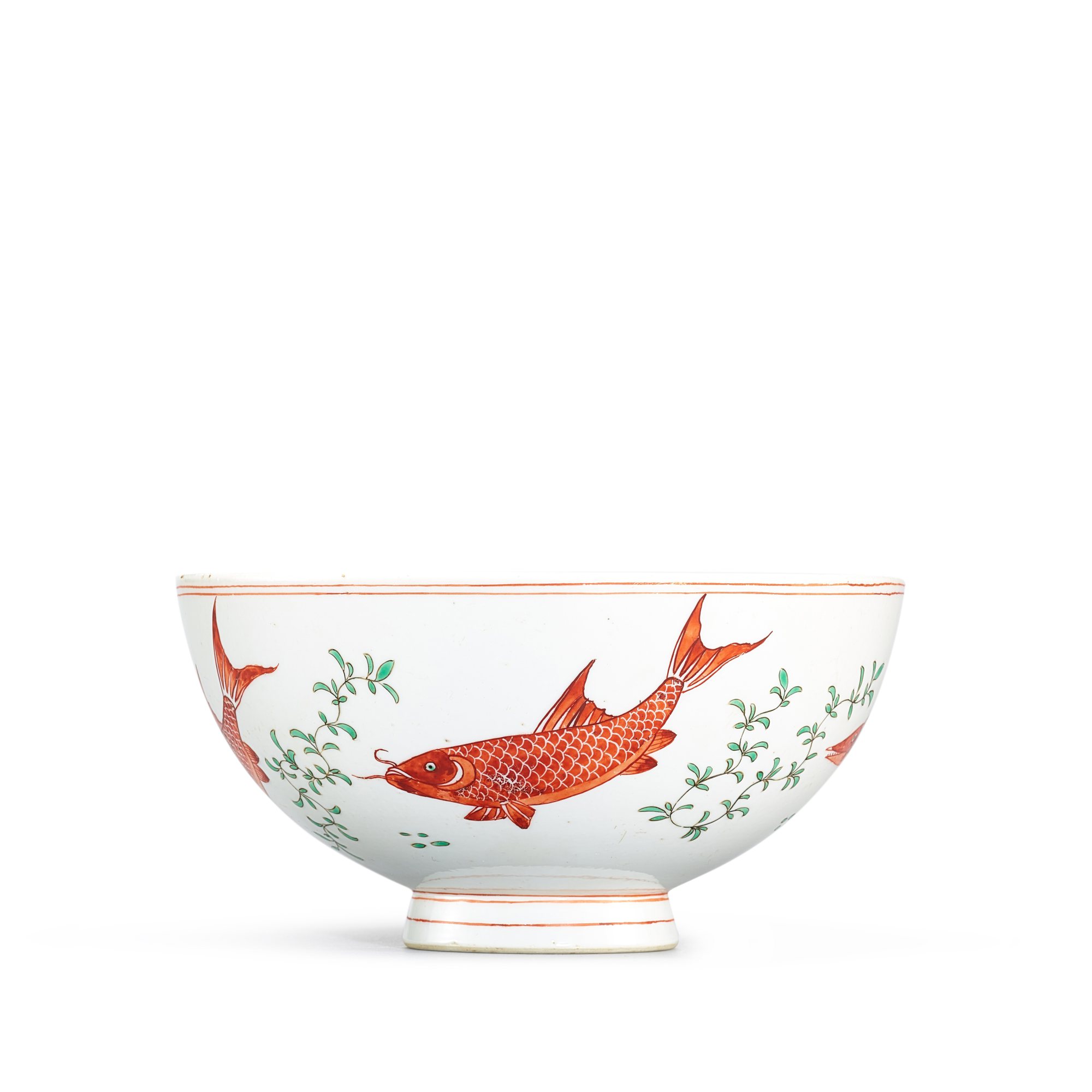 An iron-red and green-enamelled 'fish' bowl, — An iron-red and green-enamelled 'fish' bowl, Qing dynasty, early 18th century 清十八世紀初 礬紅綠彩四魚水藻紋盌 《大明成化年製》仿款