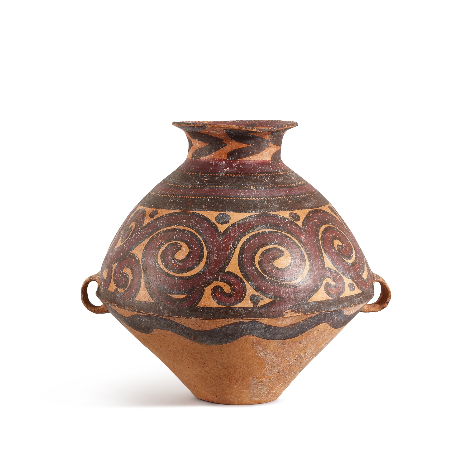 A large painted 'spirals' pottery jar, — A large painted 'spirals' pottery jar, Majiayao culture, Machang phase, c. 2200-2000 B.C. 馬家窰文化 馬廠類型 渦紋彩陶壺