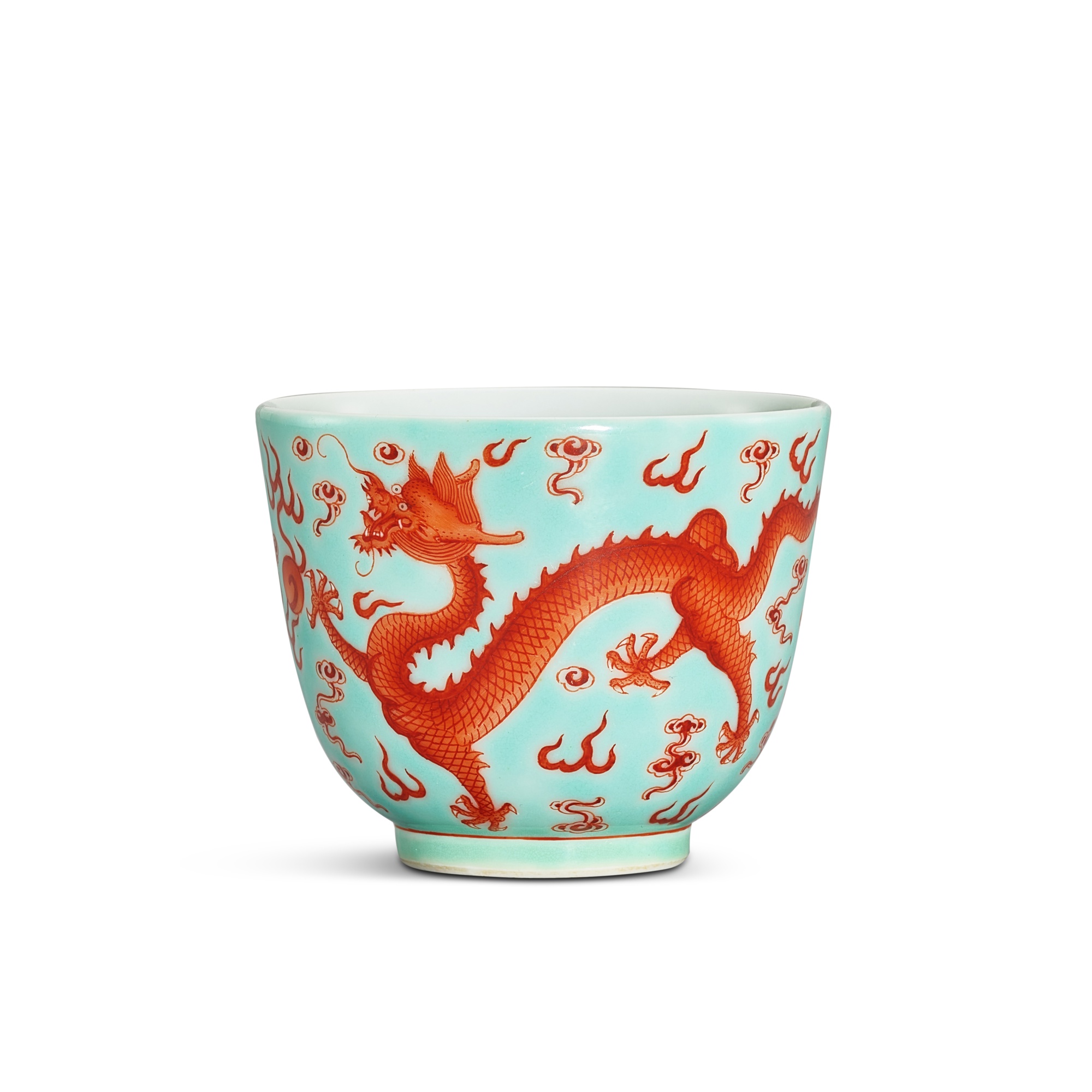 A turquoise-ground iron-red-decorated ‘dragon’ cup, — A turquoise-ground iron-red-decorated ‘dragon’ cup, Seal mark and period of Daoguang 清道光 松石綠地礬紅彩雙龍趕珠紋盃 《大清道光年製》款