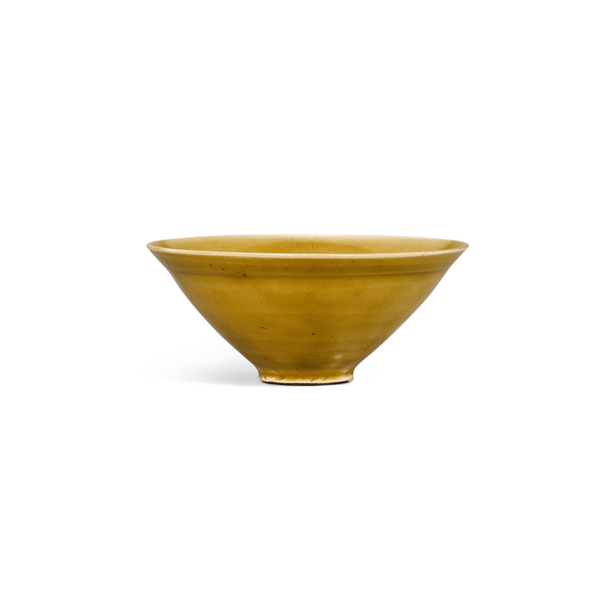 A Yaozhou celadon bowl, — A Yaozhou celadon bowl, Northern Song dynasty 北宋 耀州青釉盌
