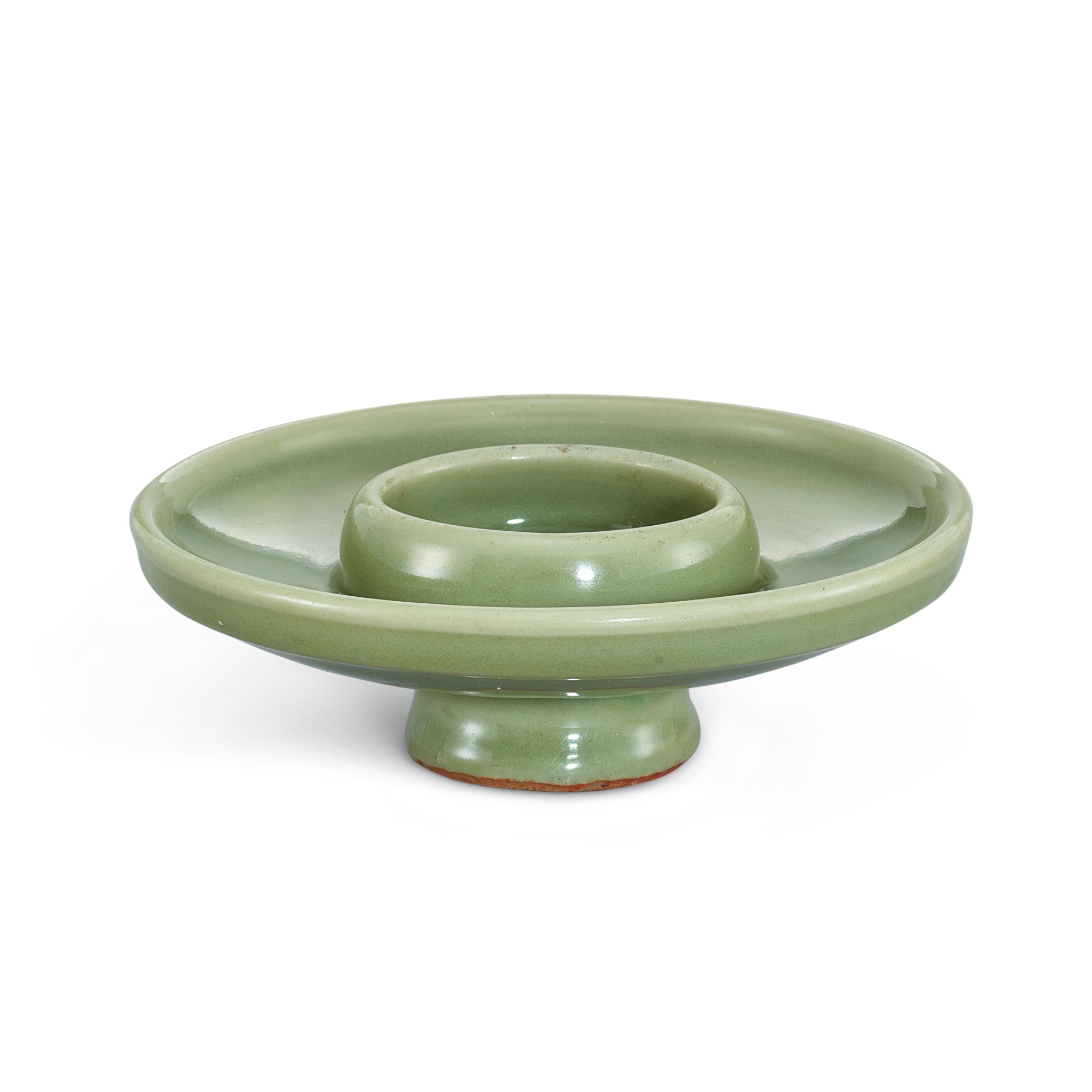 A longquan celadon cupstand, — A longquan celadon cupstand, Ming dynasty 明 龍泉青釉盞托