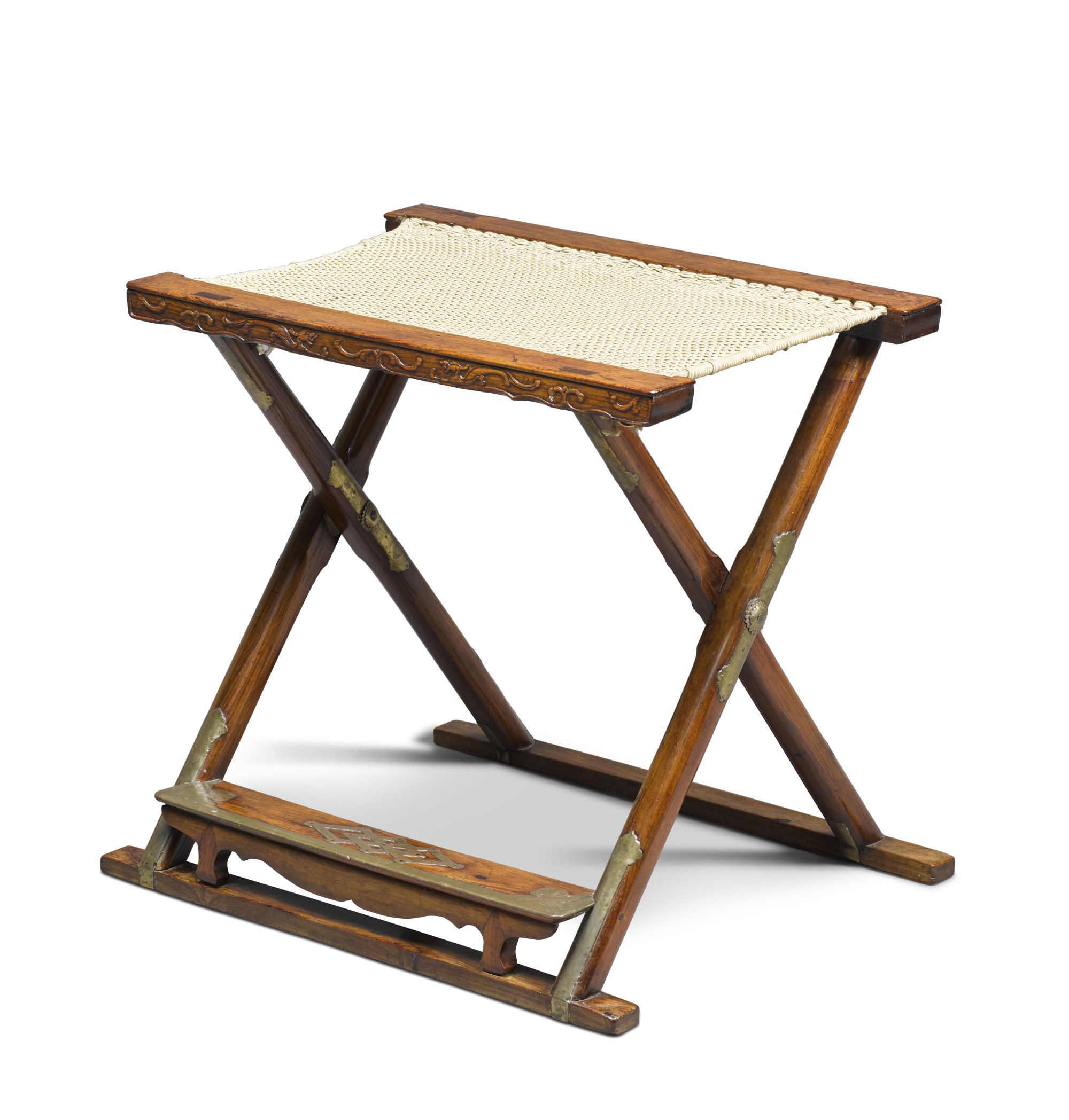 A huanghuali folding stool, jiaowu, — 明末 黃花梨有踏床交杌