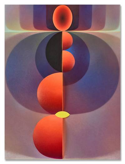 Standing in Red 站立於紅色