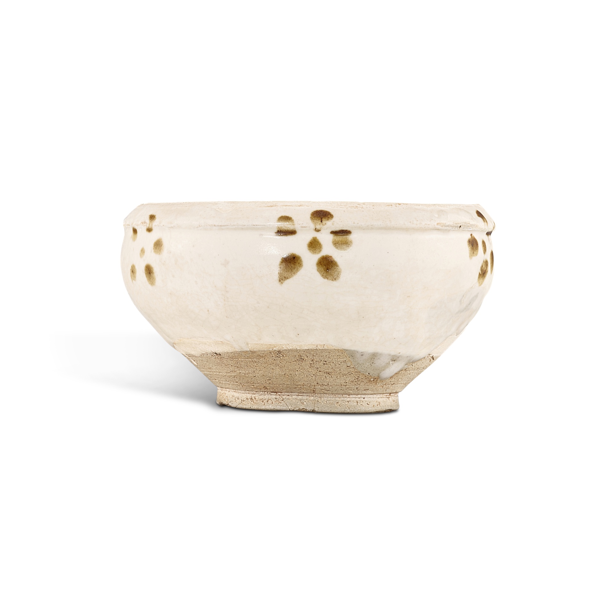 A Cizhou white-ground black-glazed 'floral' bowl, — 北宋 磁州白地黑花缽