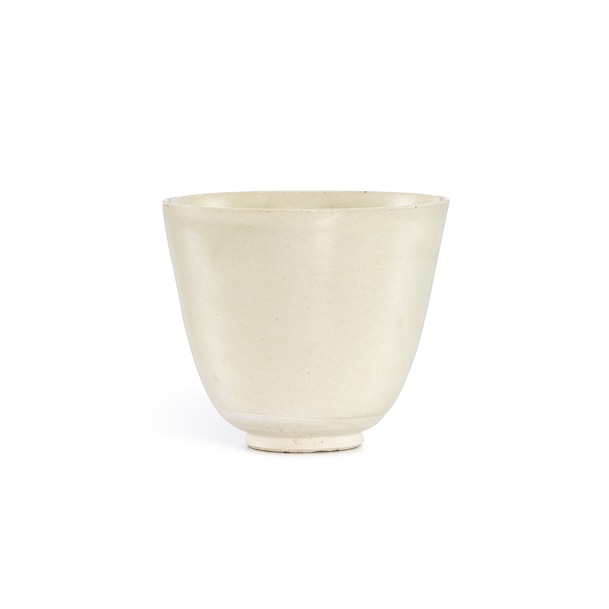 A white-glazed cup, — A white-glazed cup, Tang dynasty 唐 白釉盃