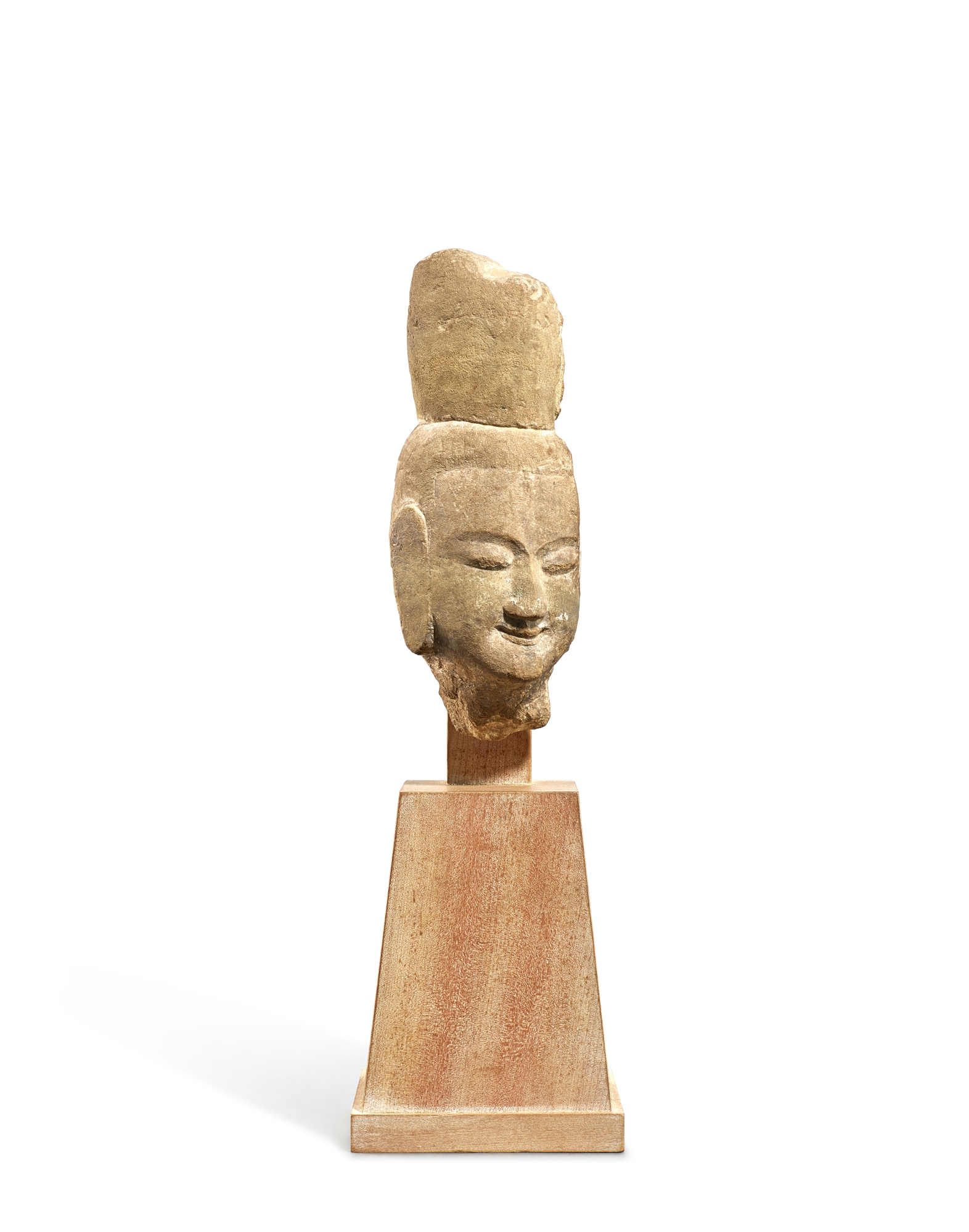 A sandstone head of Buddha, — 北魏　砂岩石雕佛首