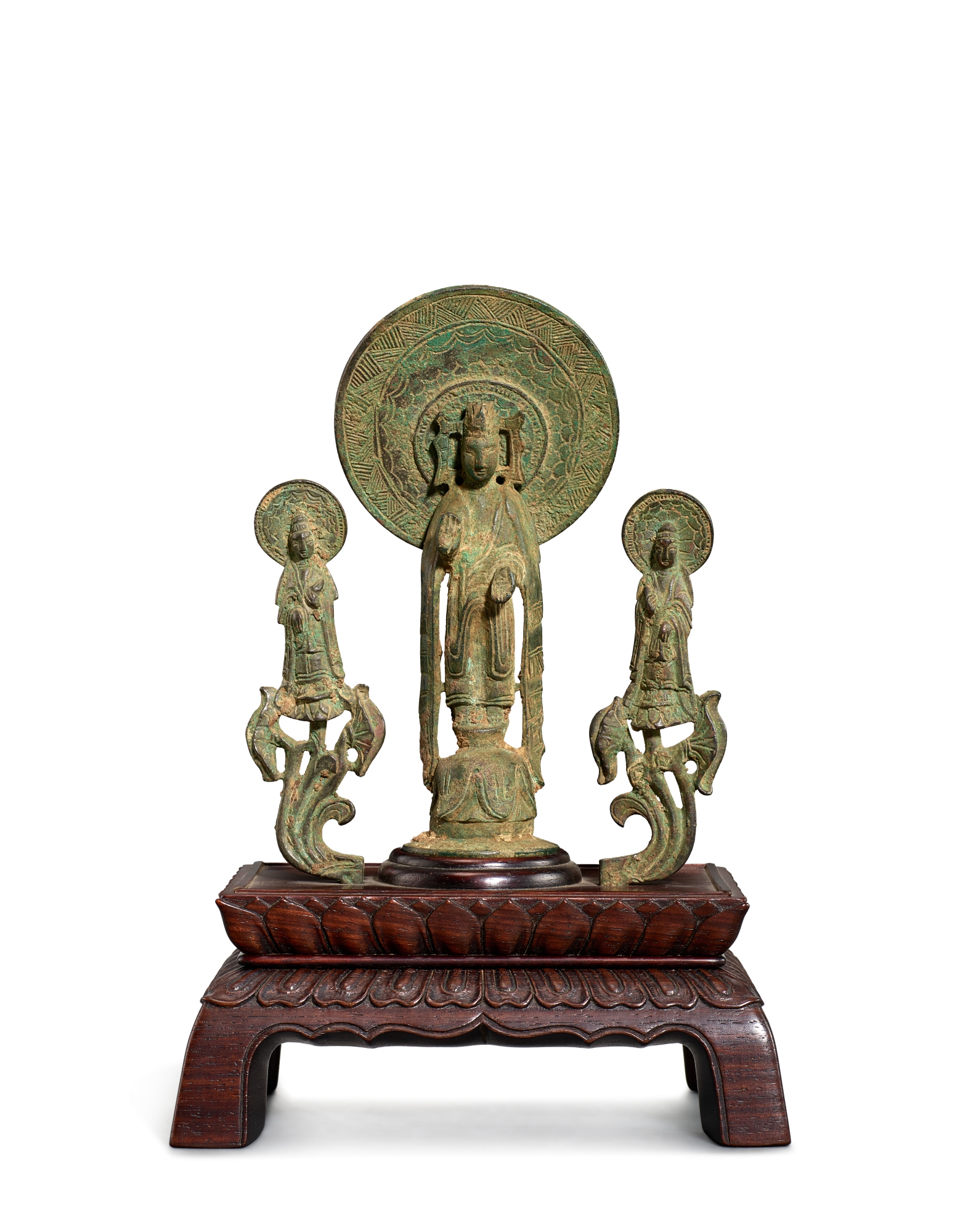 A bronze 'Buddhist triad' group, — 北齊　青銅菩薩三尊立像