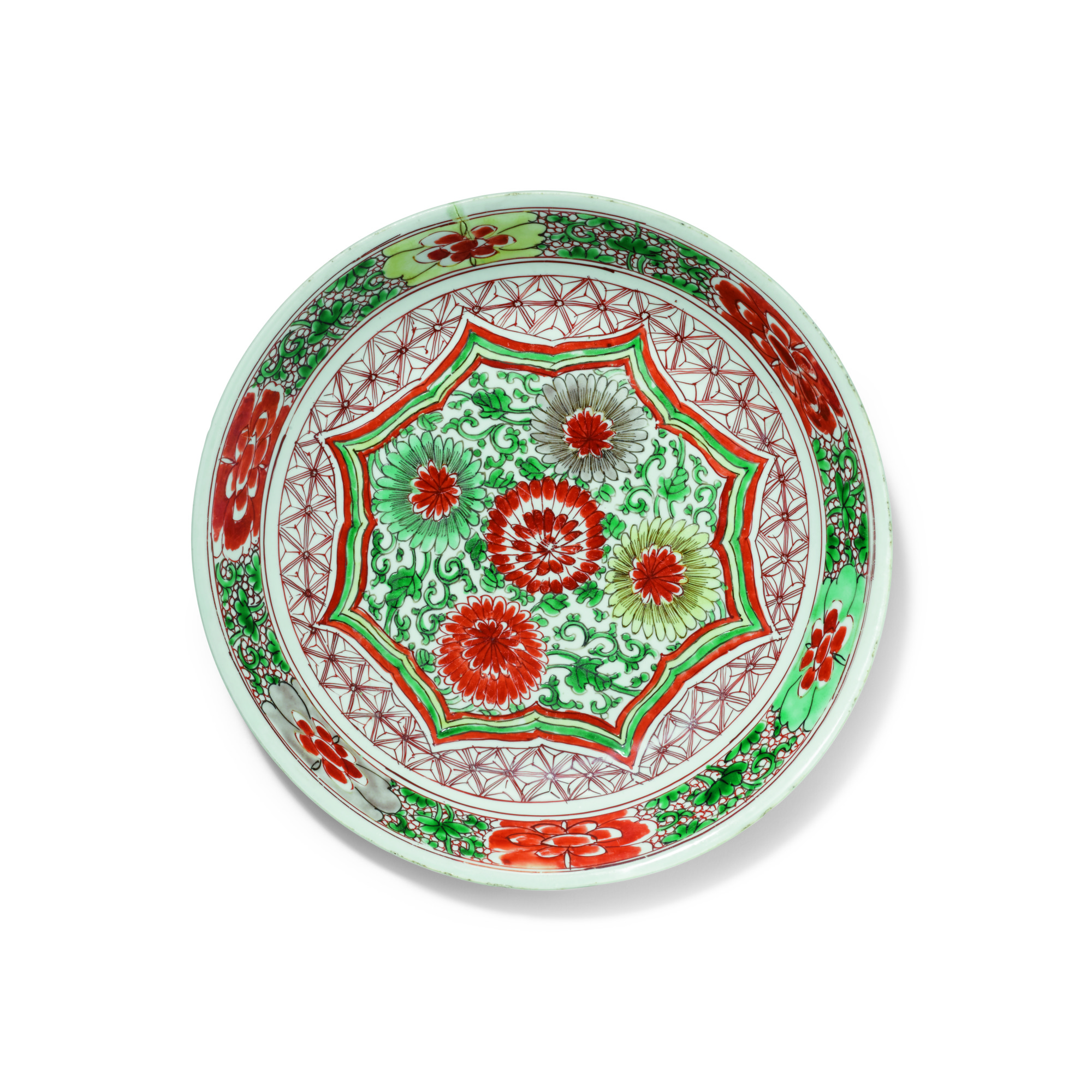 A Famille Verte Saucer Dish | Qing Dynasty, Shunzhi Period, 17th Century — Qing Dynasty, Shunzhi Period, 17th Century