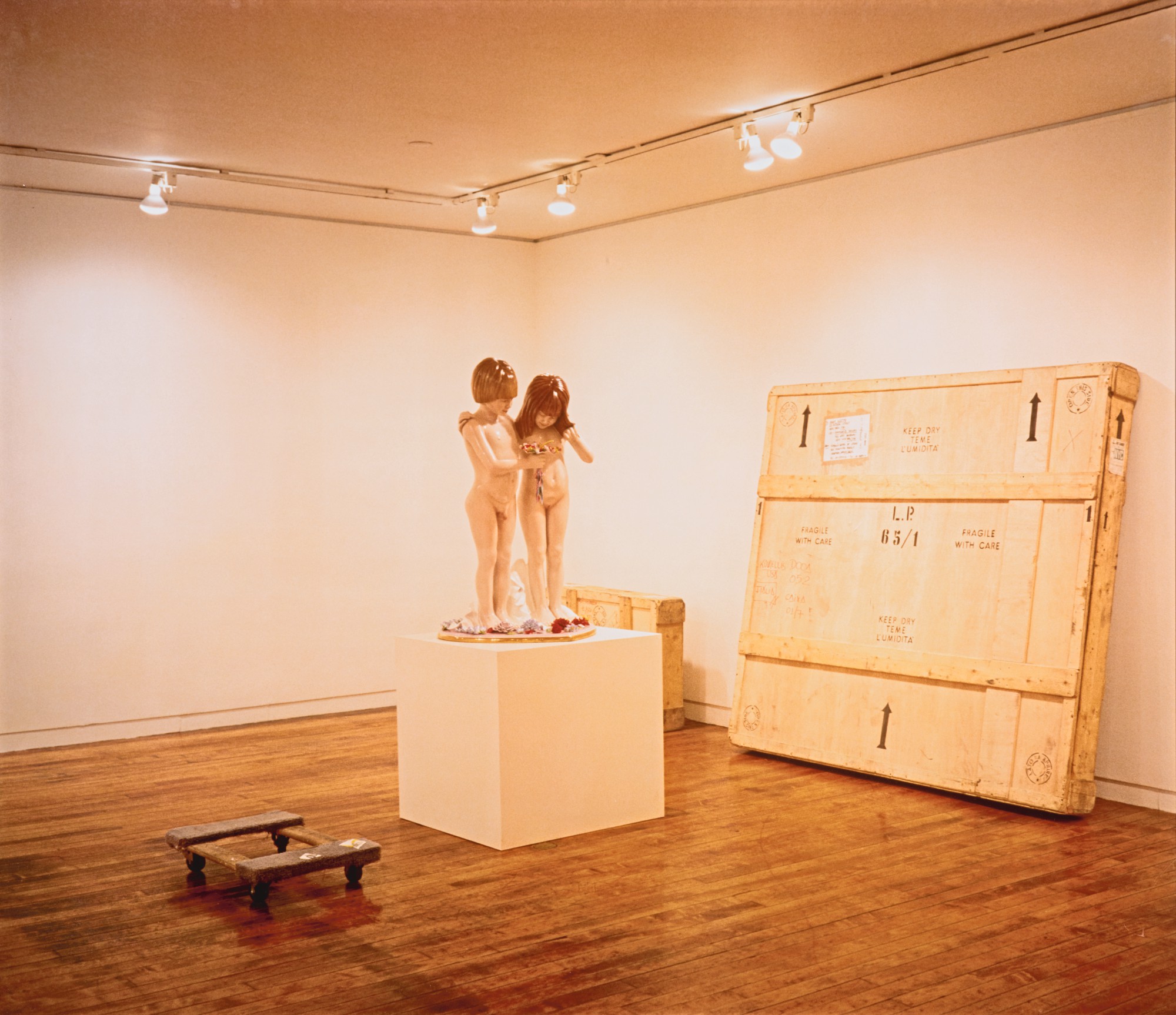 Louise Lawler — Dolly