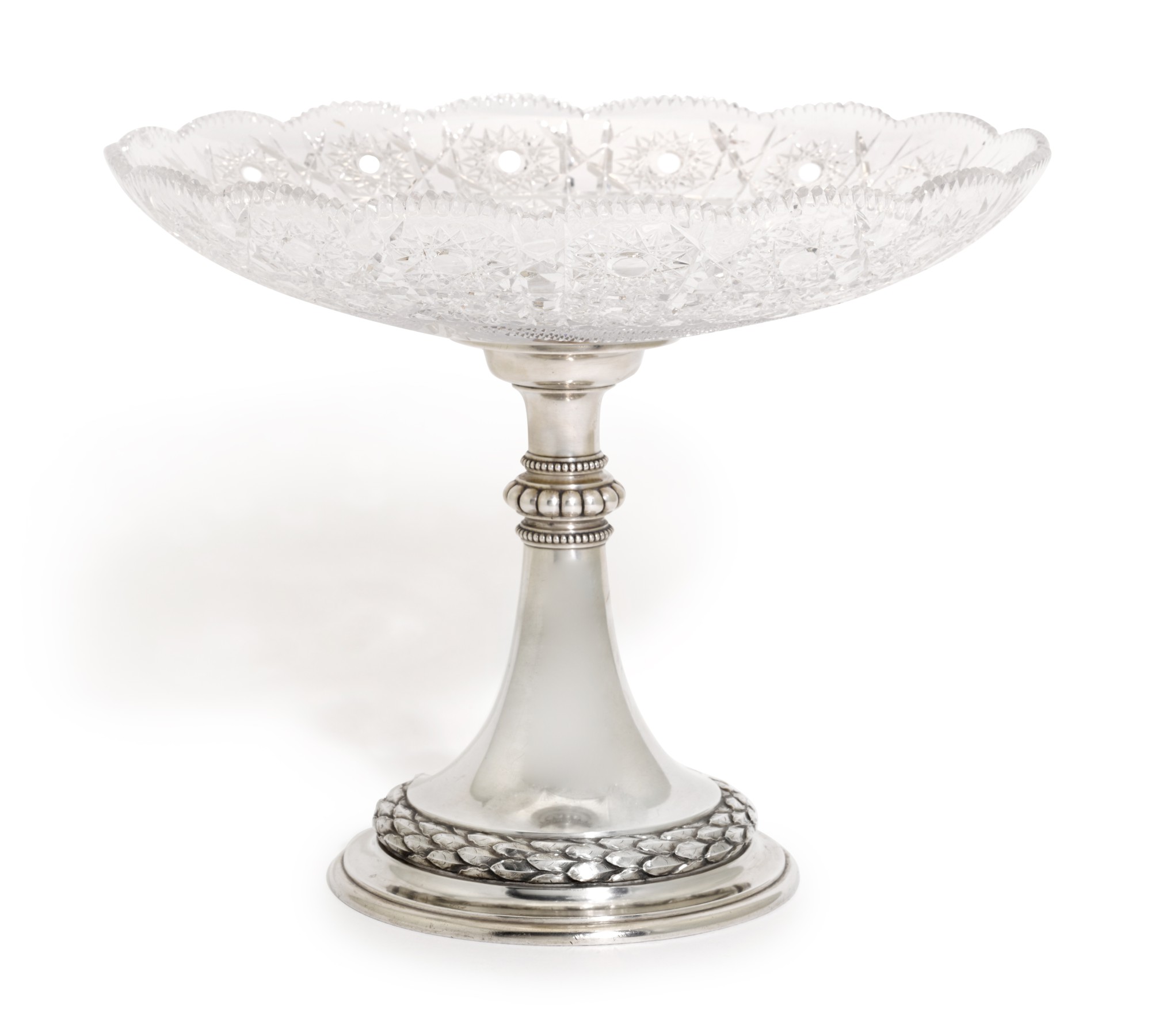 A Fabergé silver and cut-glass tazza, workmaster Stephan Wakeva, St Petersburg, 1904-1908 — A Fabergé silver and cut-glass tazza, workmaster Stephan Wakeva, St Petersburg, 1904-1908