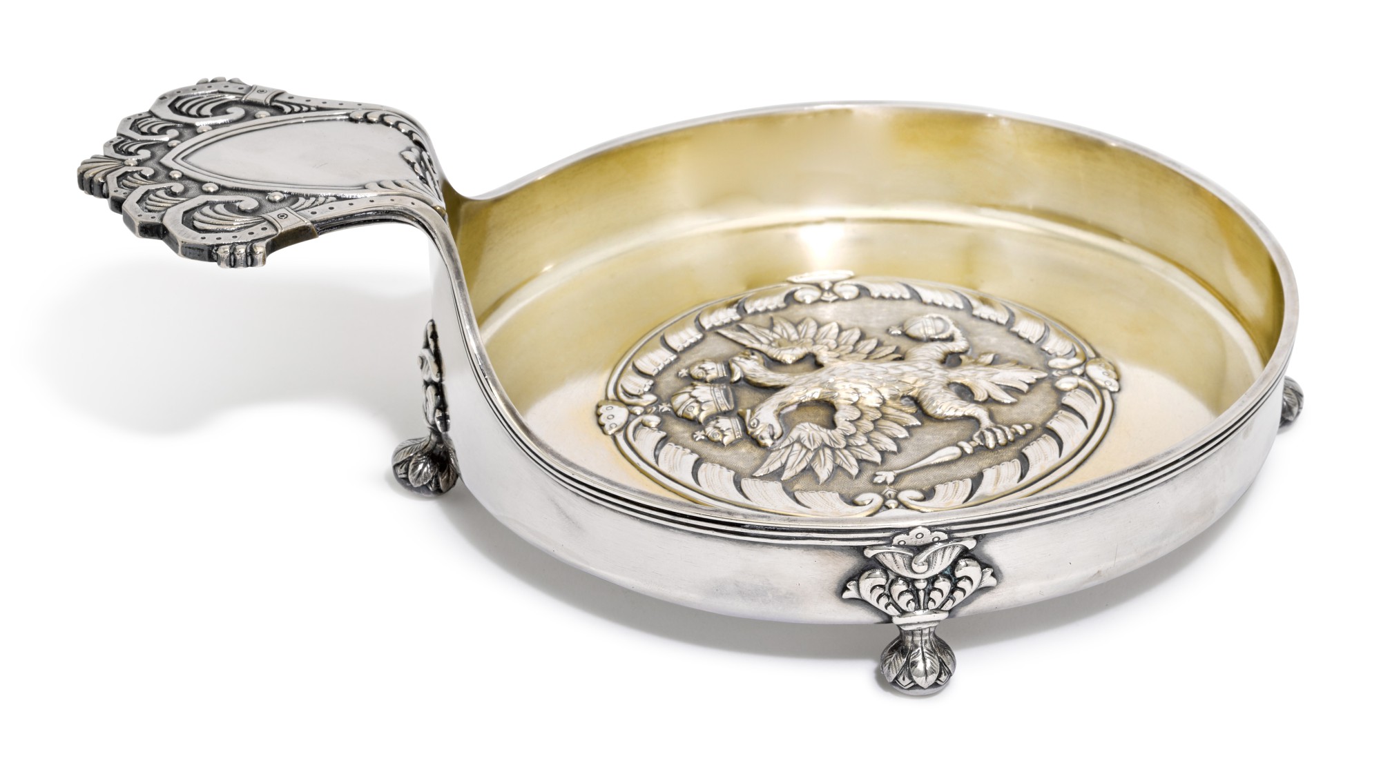 A Fabergé silver kovsh, workmaster Alexander Väkevä, St Petersburg, 1908-1917 — A Fabergé silver kovsh, workmaster Alexander Väkevä, St Petersburg, 1908-1917