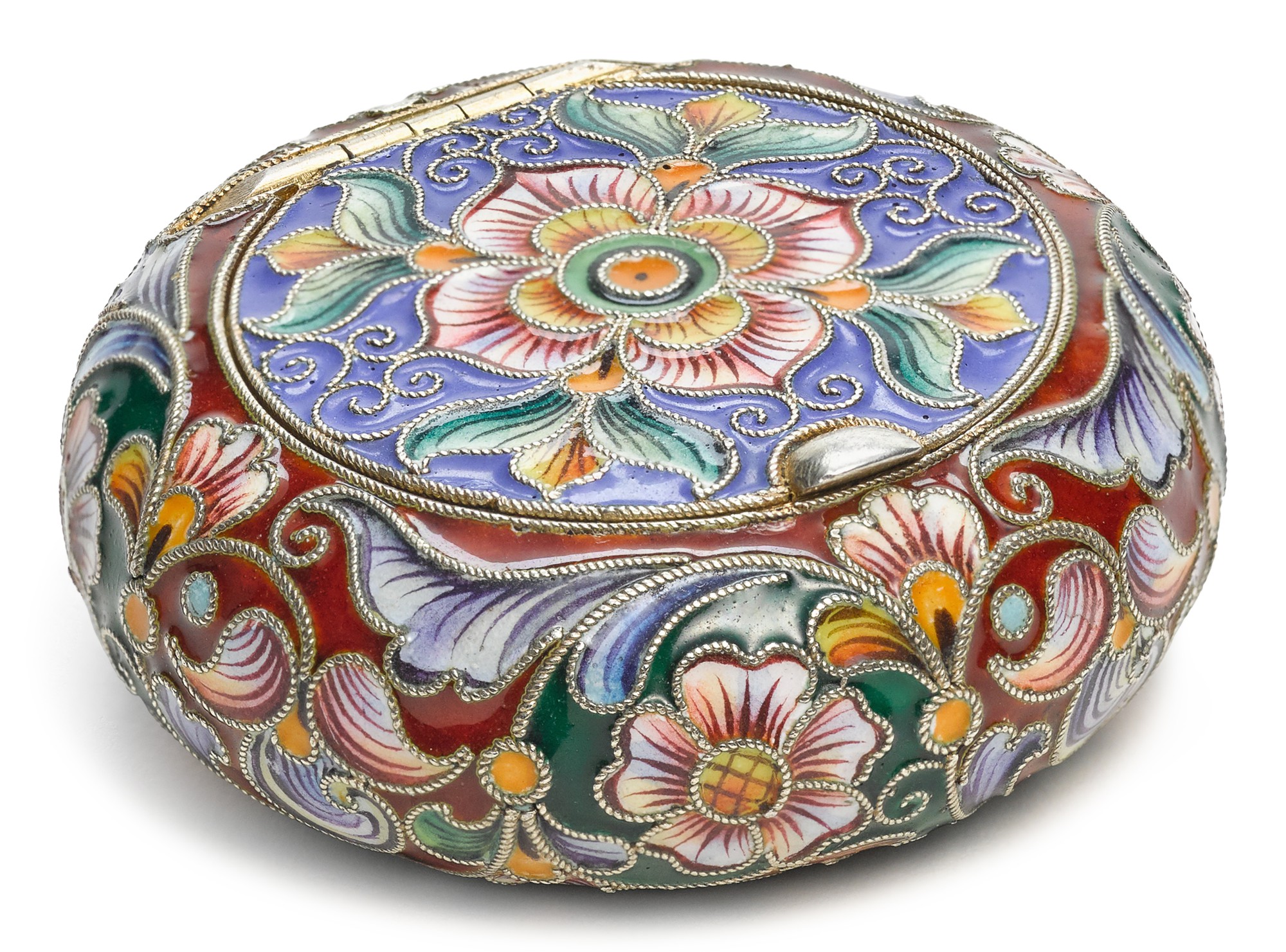 Unknown — A silver-gilt and cloisonné enamel snuff or pastille case, Feodor Rückert, Moscow, circa 1899-1908