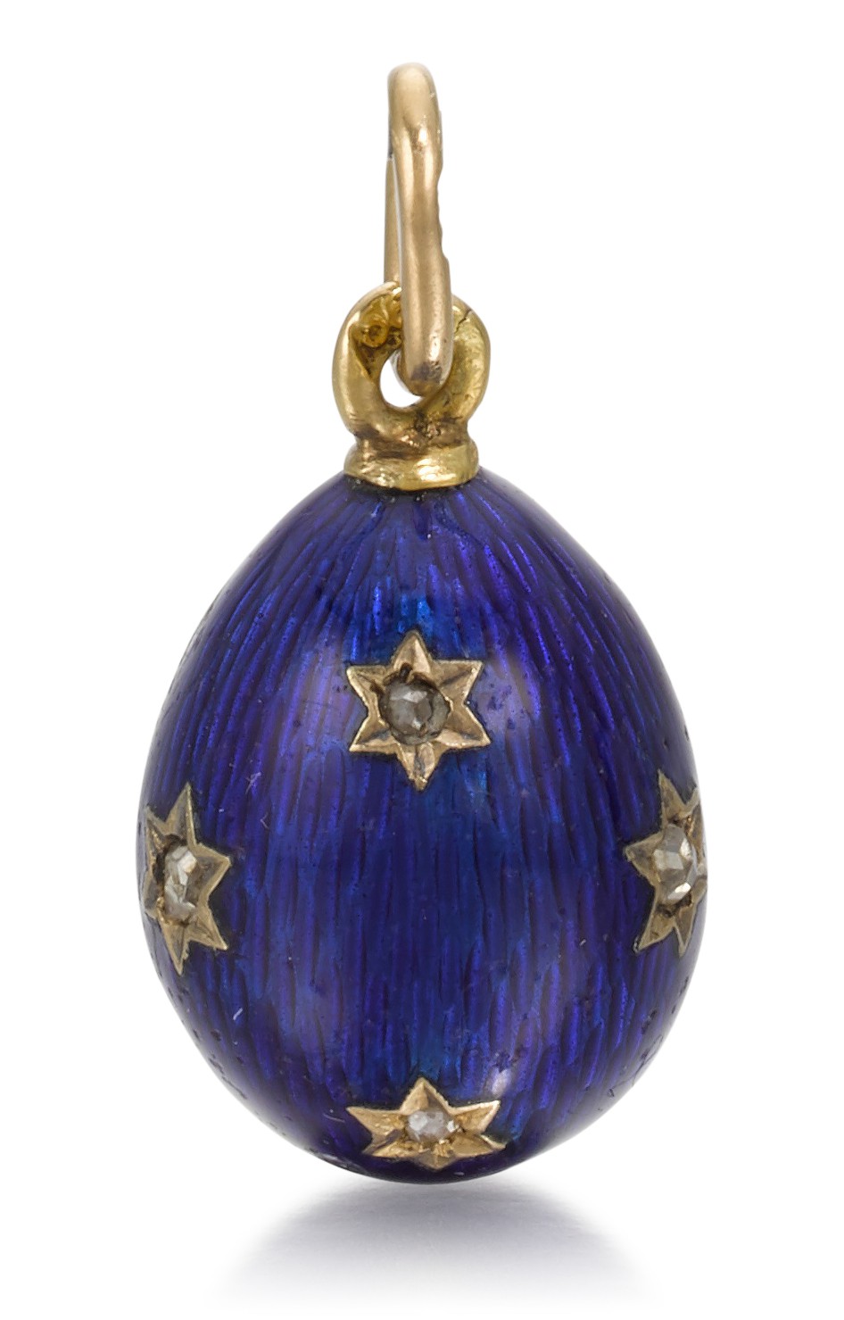 A Fabergé jewelled gold and guilloché enamel egg pendant, workmaster August Holmström, St Petersburg, circa 1900 — A Fabergé jewelled gold and guilloché enamel egg pendant, workmaster August Holmström, St Petersburg, circa 1900
