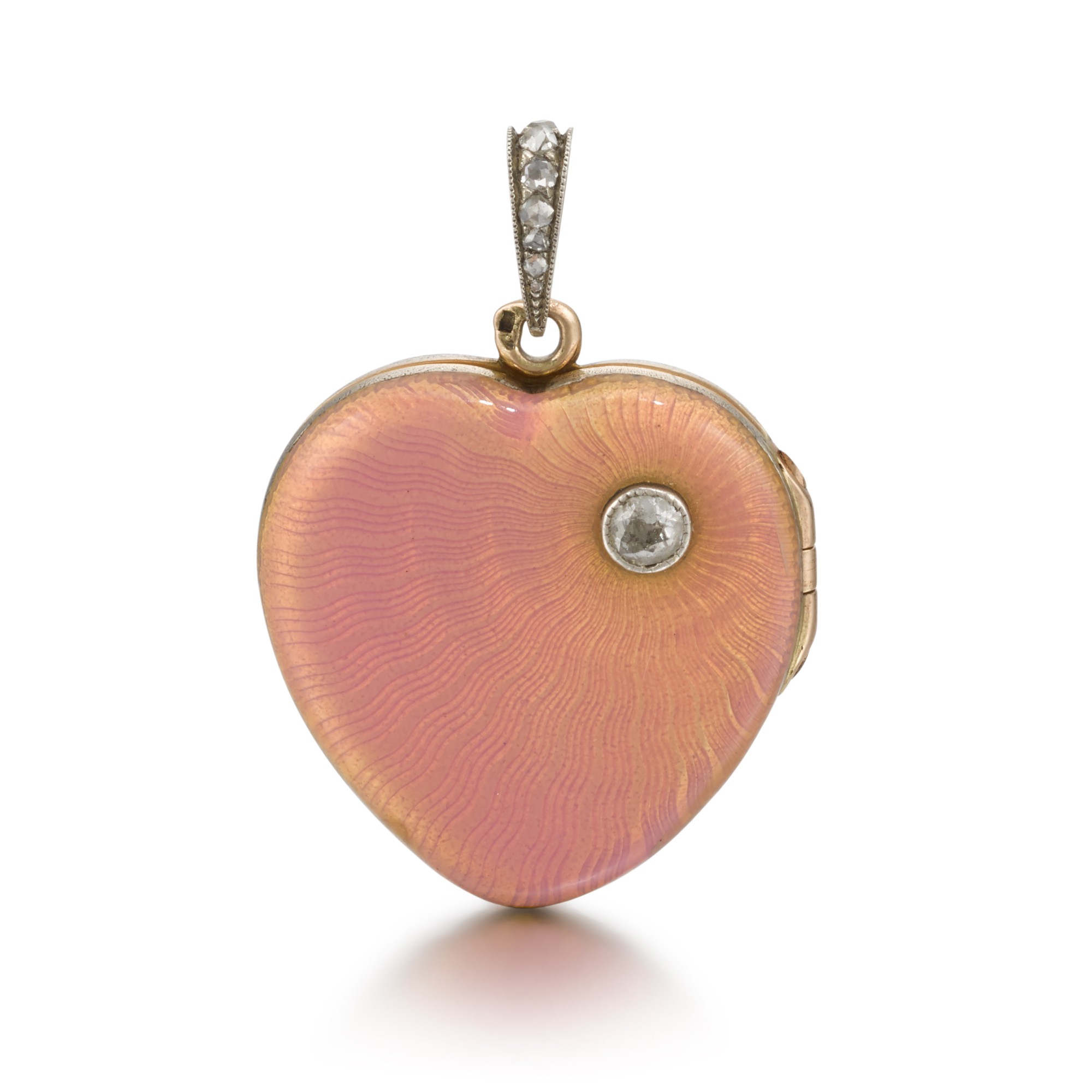 A Fabergé jewelled silver-gilt and guilloché enamel heart-shaped locket, workmaster August Hollming, St Petersburg, 1908-1917 — A Fabergé jewelled silver-gilt and guilloché enamel heart-shaped locket, workmaster August Hollming, St Petersburg, 1908-1917