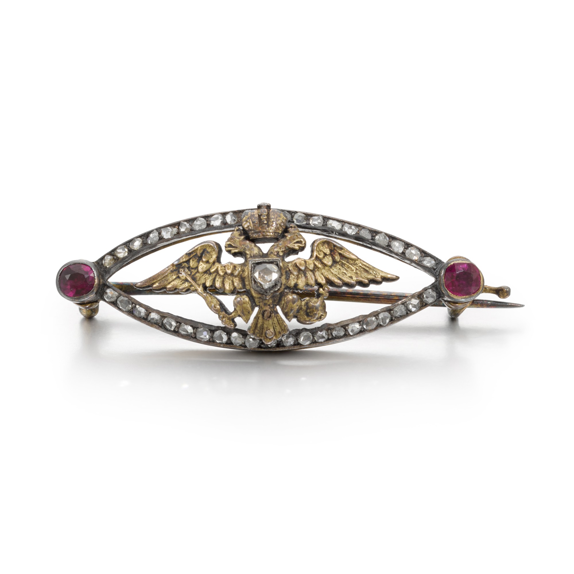 A Fabergé jewelled gold imperial presentation brooch, St Petersburg, circa 1890 — A Fabergé jewelled gold imperial presentation brooch, St Petersburg, circa 1890