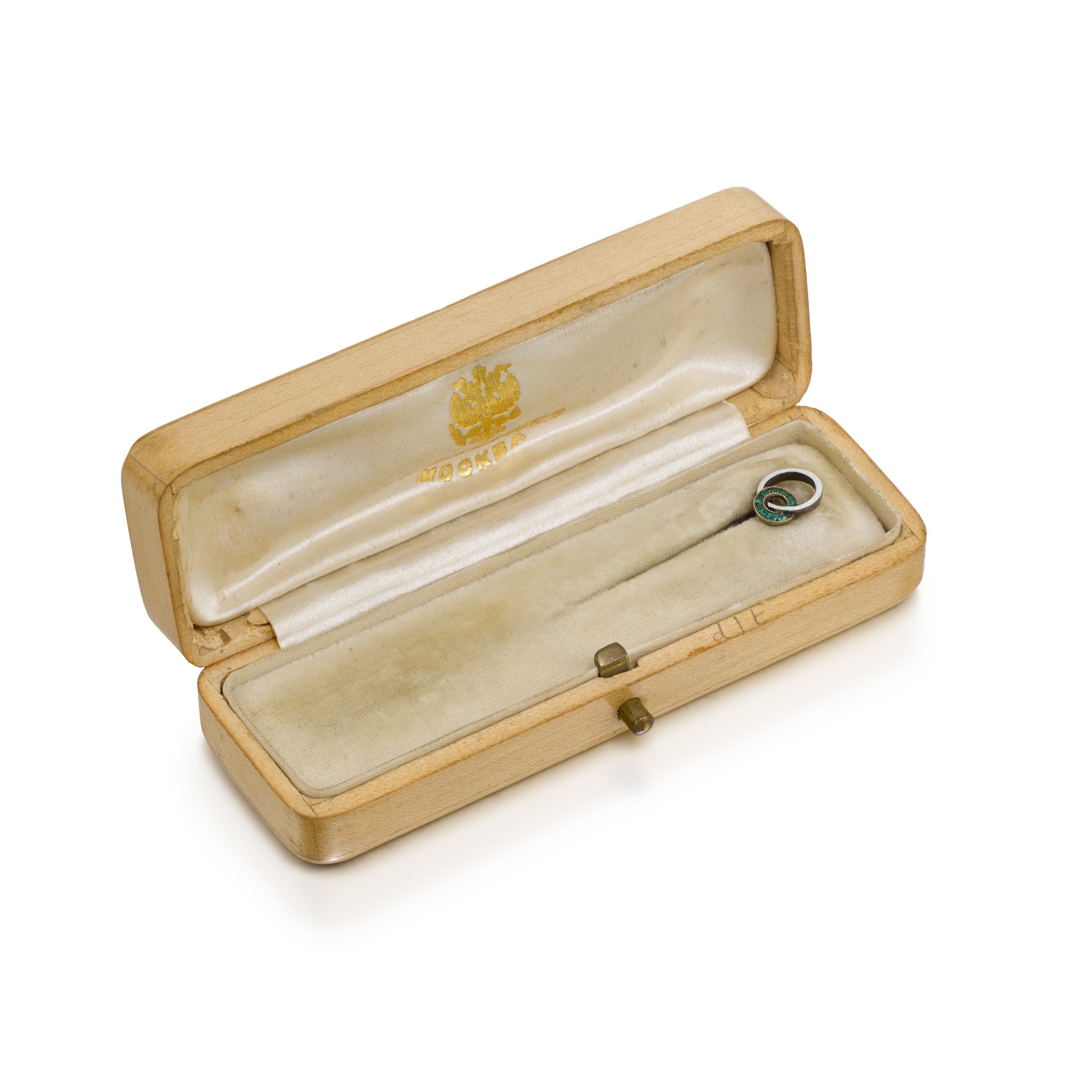 A jewelled guilloché enamel tiepin, probably Fabergé, Moscow, circa 1900 — A jewelled guilloché enamel tiepin, probably Fabergé, Moscow, circa 1900