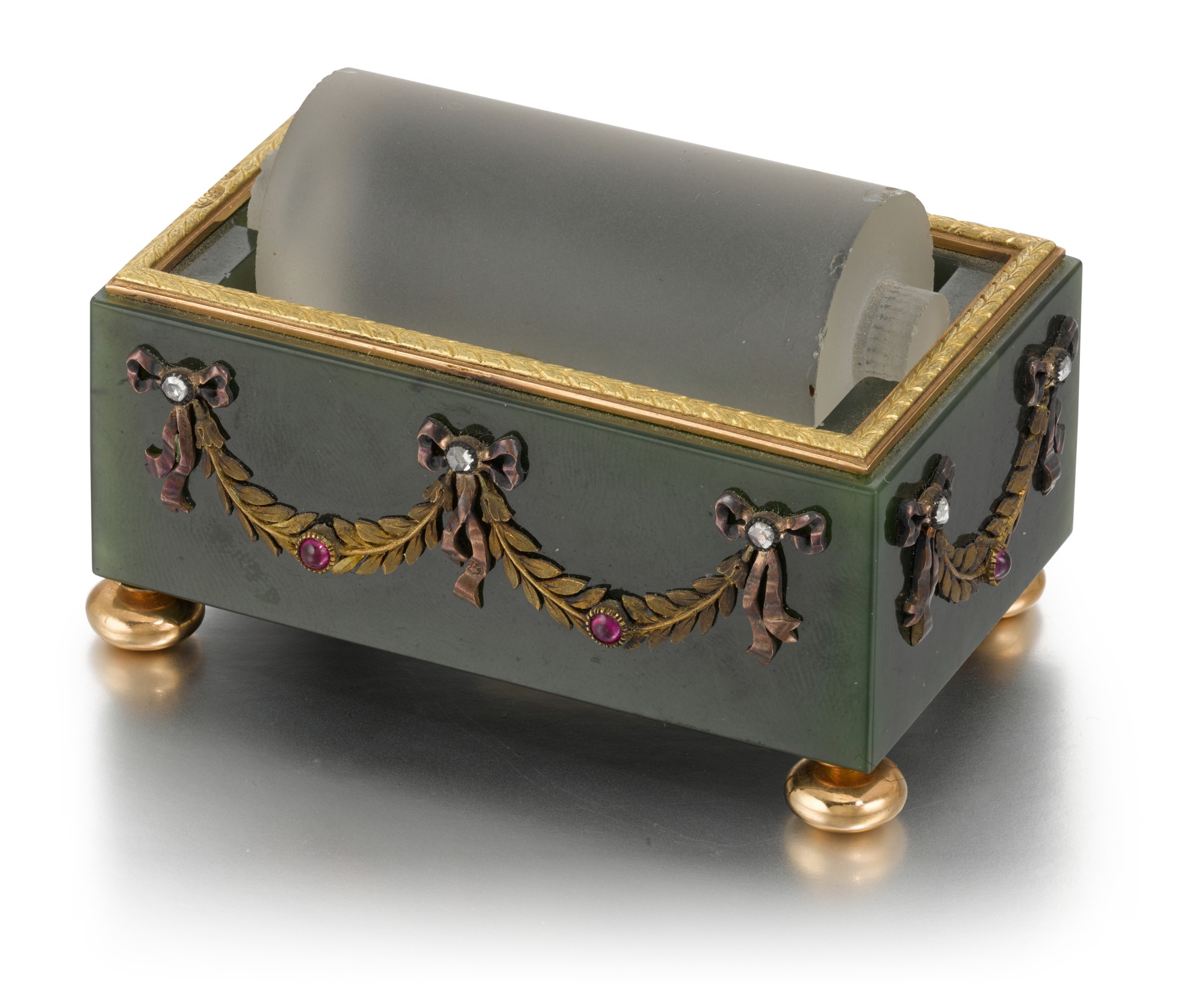 Unknown — A Fabergé jewelled varicoloured gold-mounted nephrite and rock crystal stamp dampener, workmaster Feodor Afanassiev, St Petersburg, 1904-1908