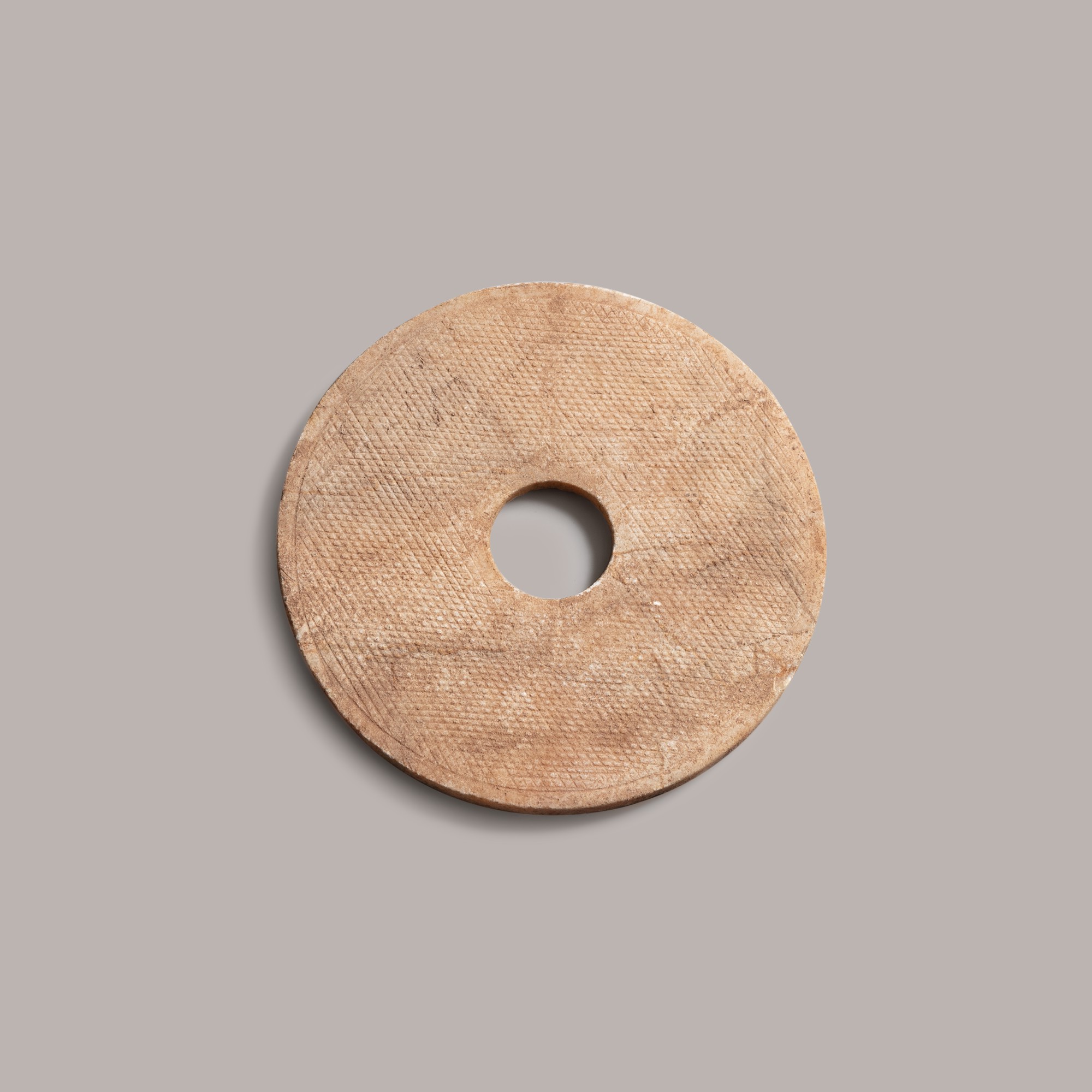 A stone disc, bi — 漢 石璧