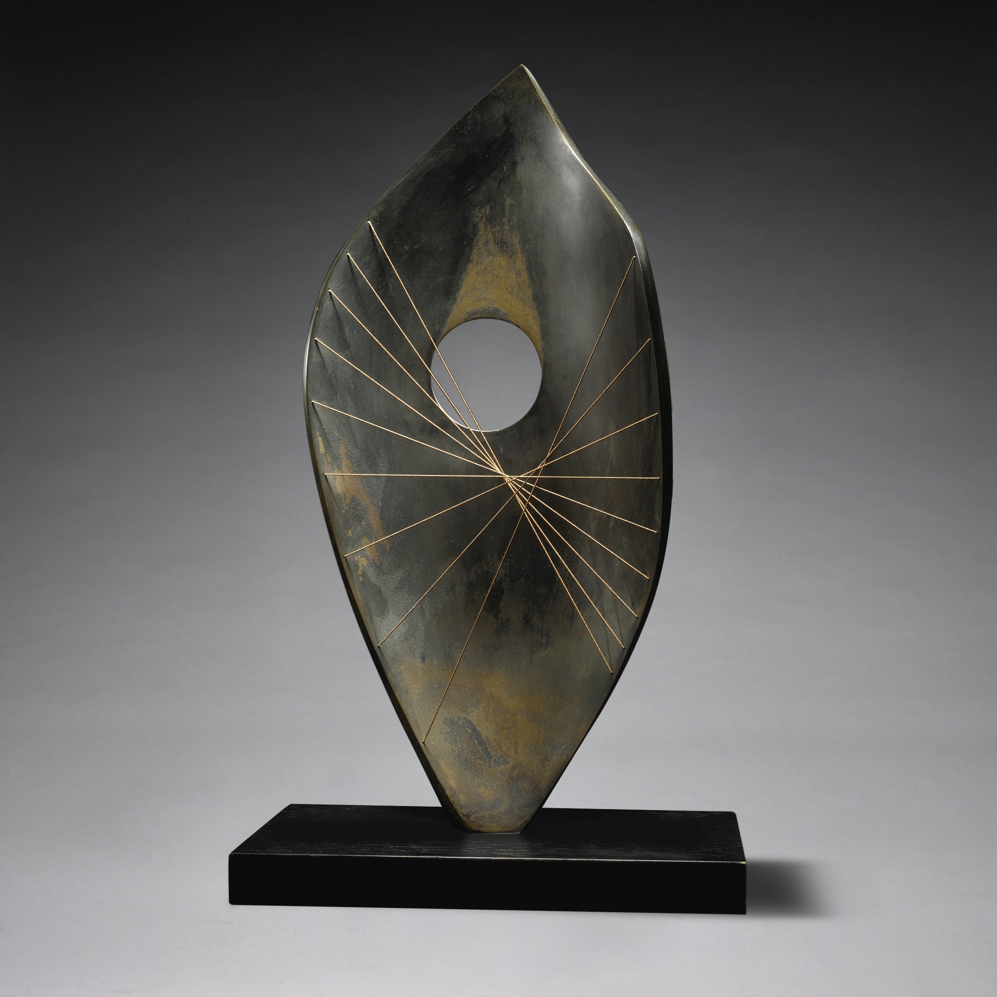 Dame Barbara Hepworth — Curved Form (Bryher)