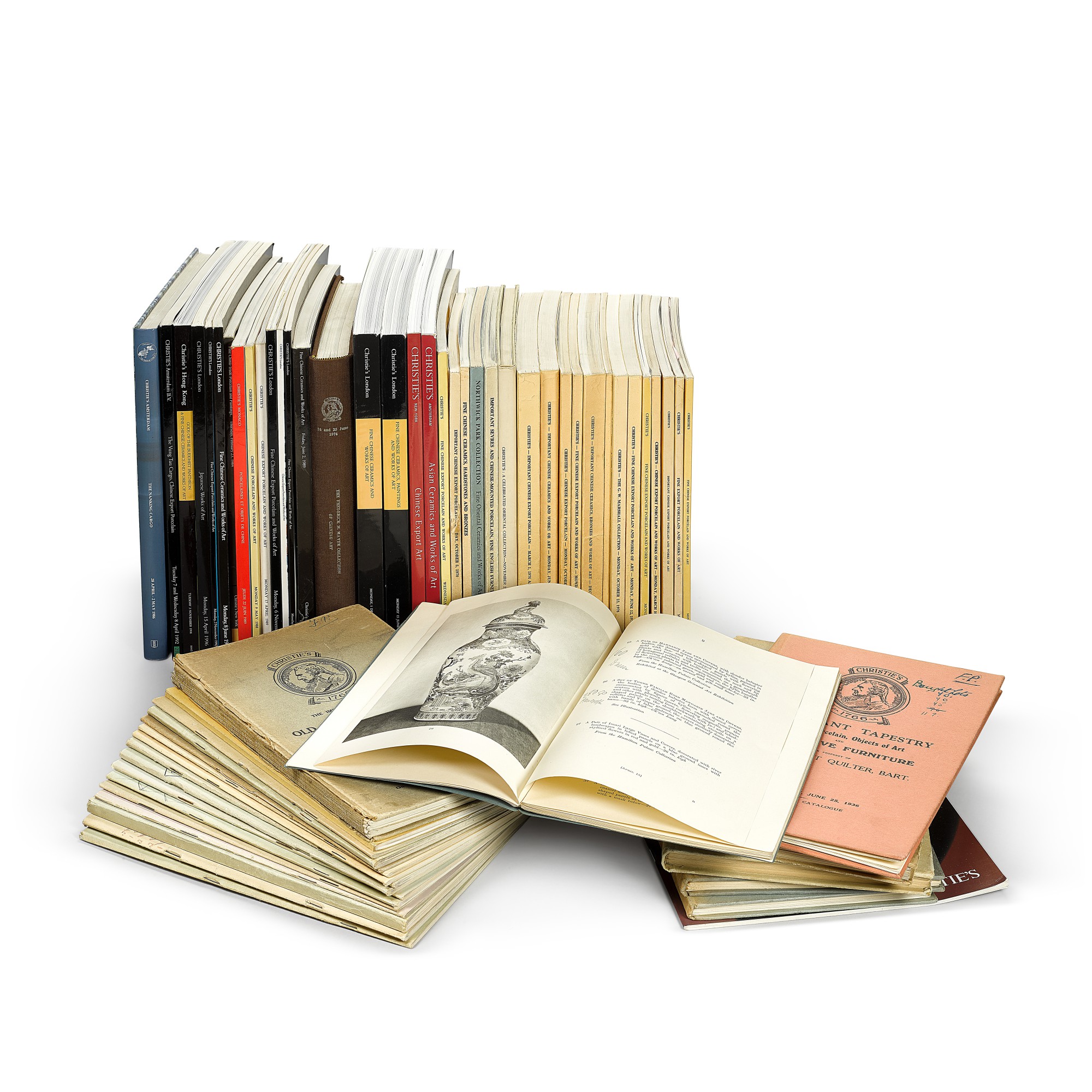 1930's - 1990's — 1930至90年代 佳士得中國藝術品拍賣圖錄一組共60冊