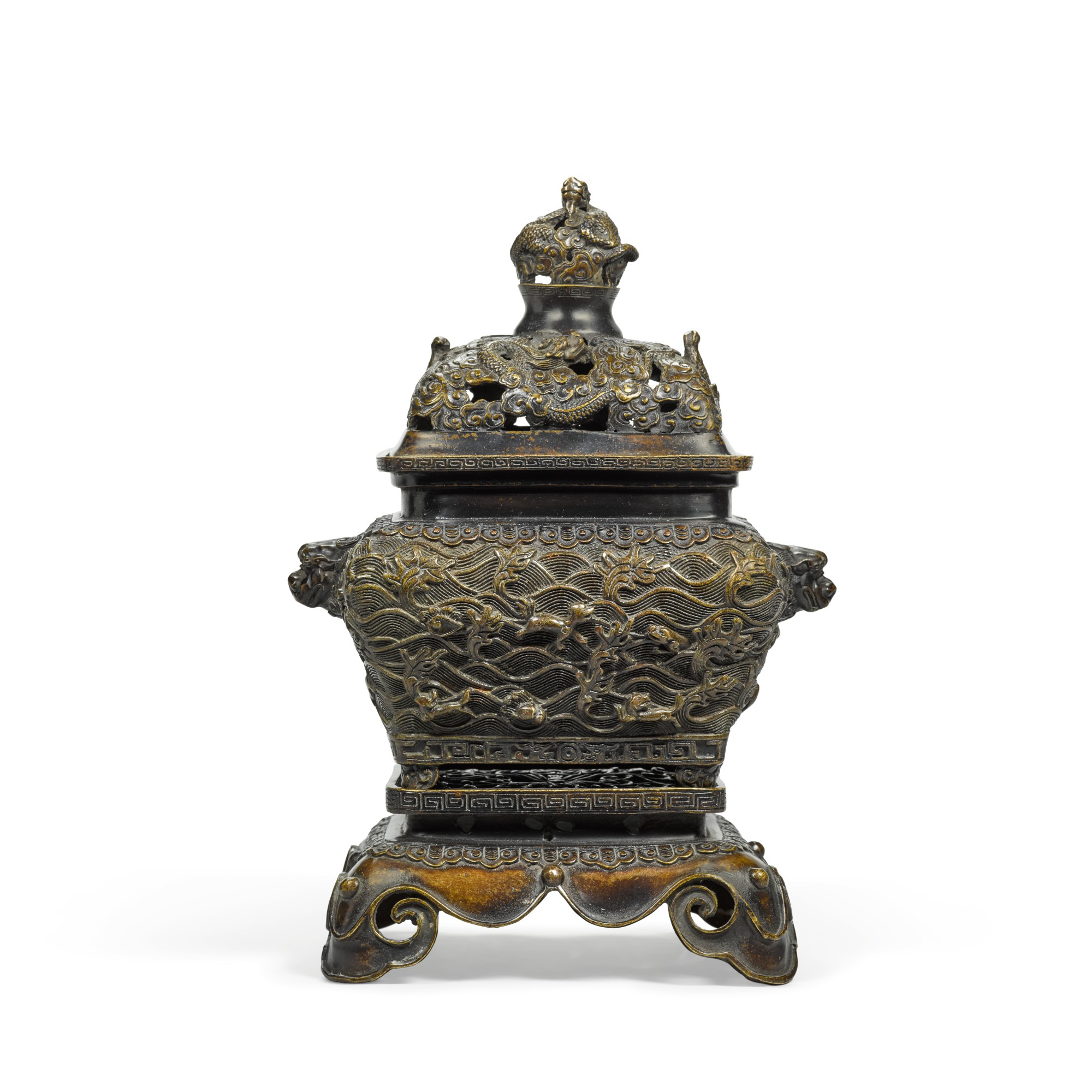 Unknown — 二十世紀 海水螭龍紋臥龍鈕銅爐及如意足底座