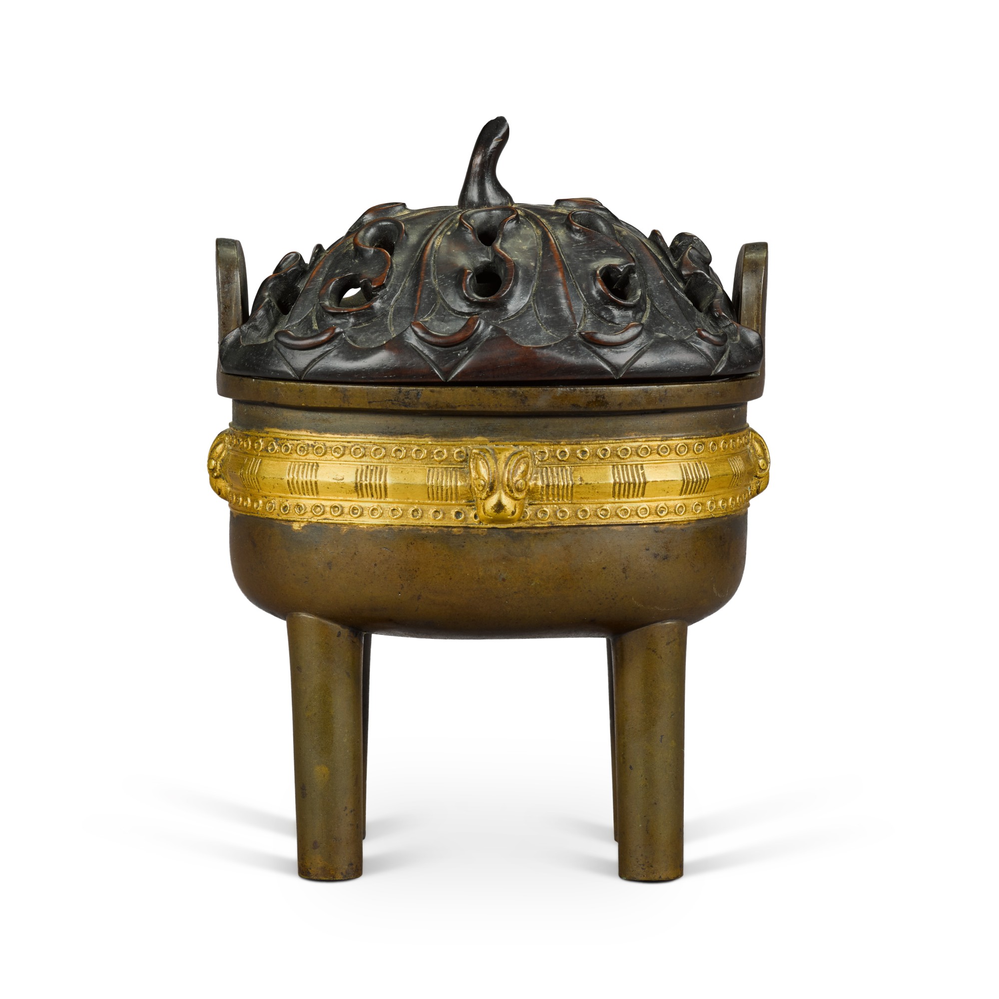 A parcel-gilt bronze censer — 清十八世紀 局部鎏金銅雙耳爐 《大明宣德年製》仿款
