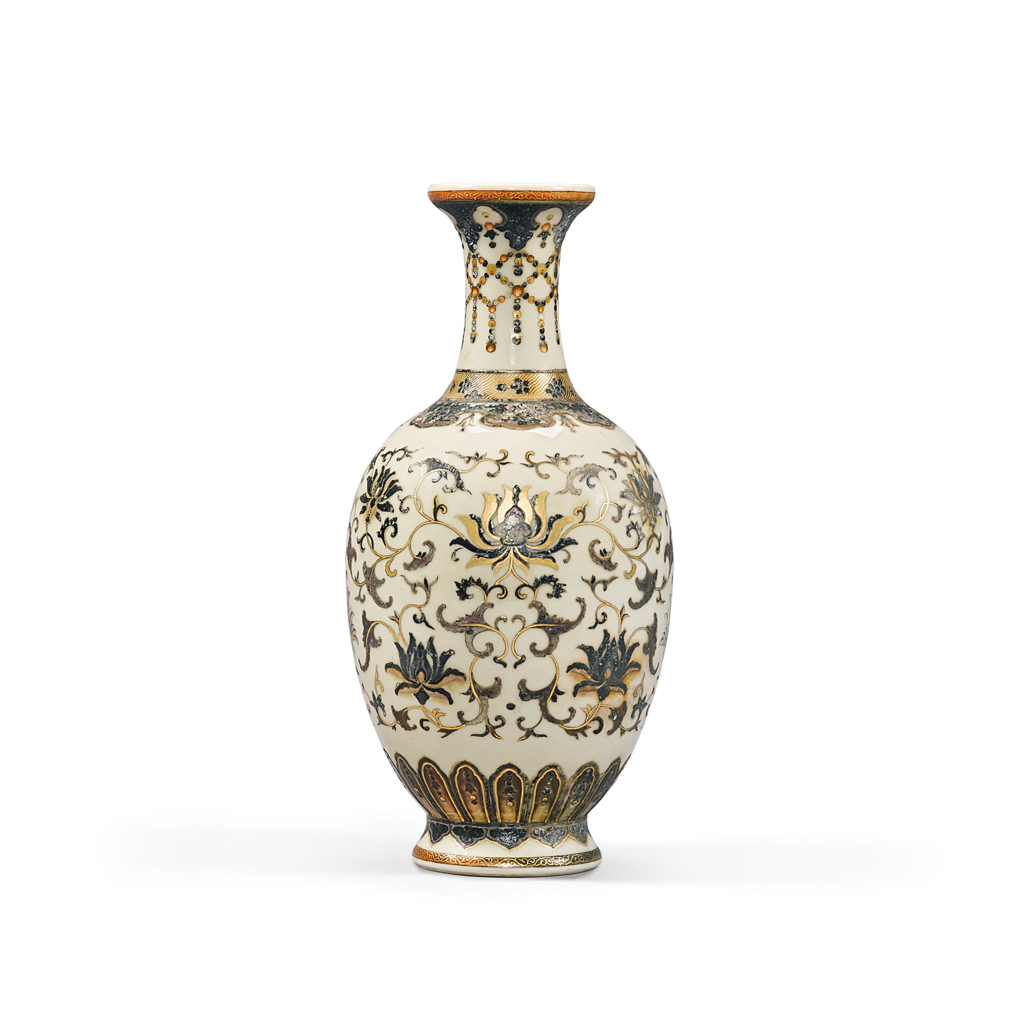 A pale yellow-ground famille-rose and gilt-decorated vase — 清乾隆 米黃地粉彩描金纏枝番蓮紋瓶 《大清乾隆年製》款