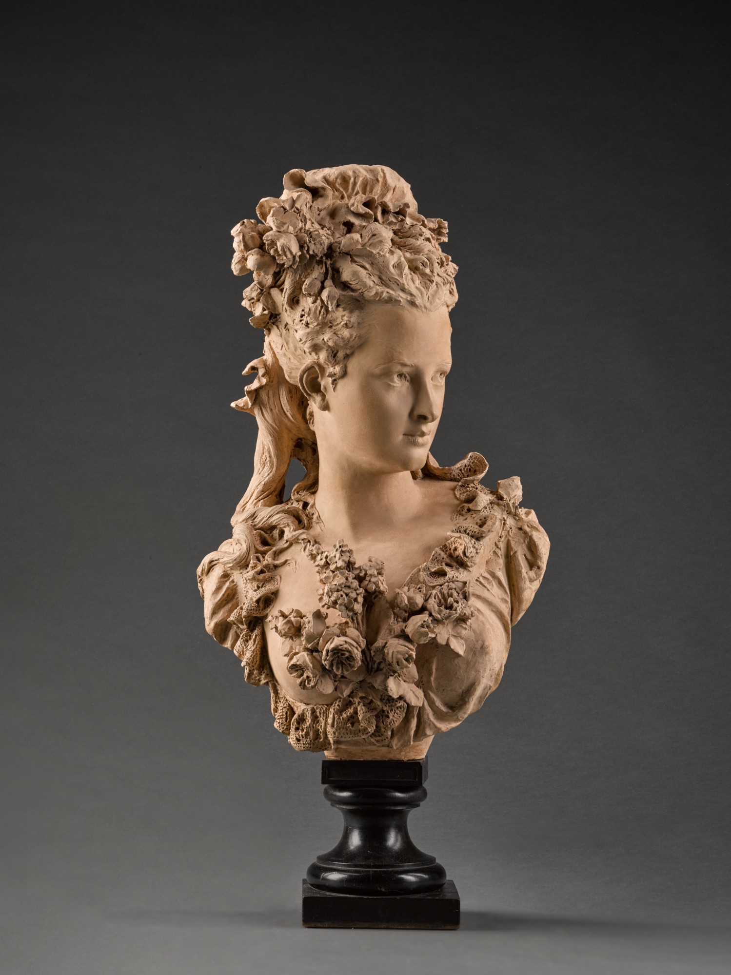 Albert-Ernest Carrier-Belleuse — Jeune femme au corsage fleuri (Bust of a young woman with flowers)
