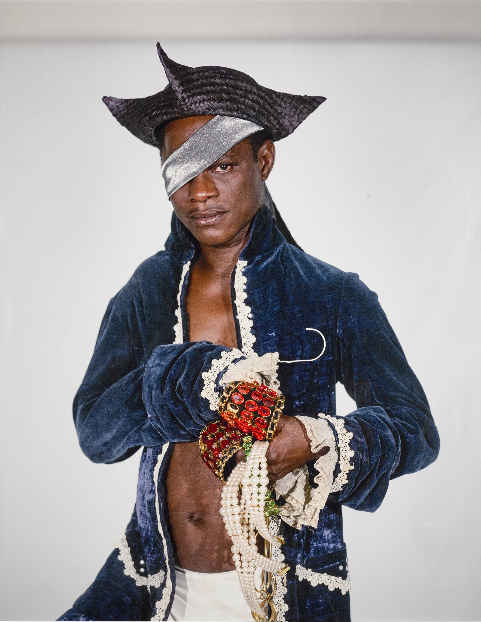 Le Pirate, Tati Series, 1997