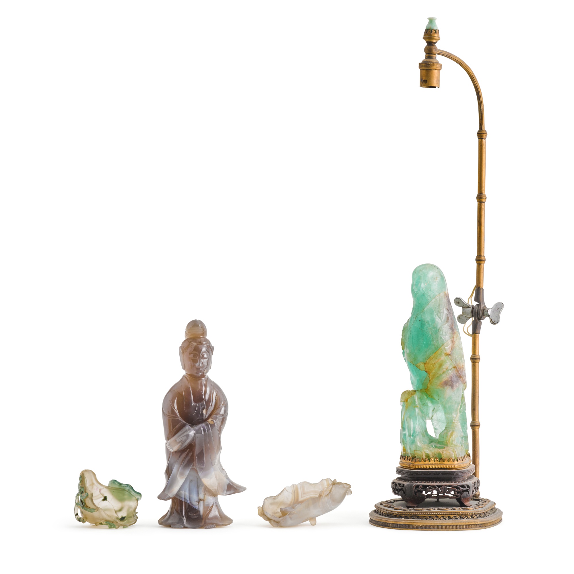 A group of four chalcedony carvings, — 十九至二十世紀 各式玉髓雕件 一組四件