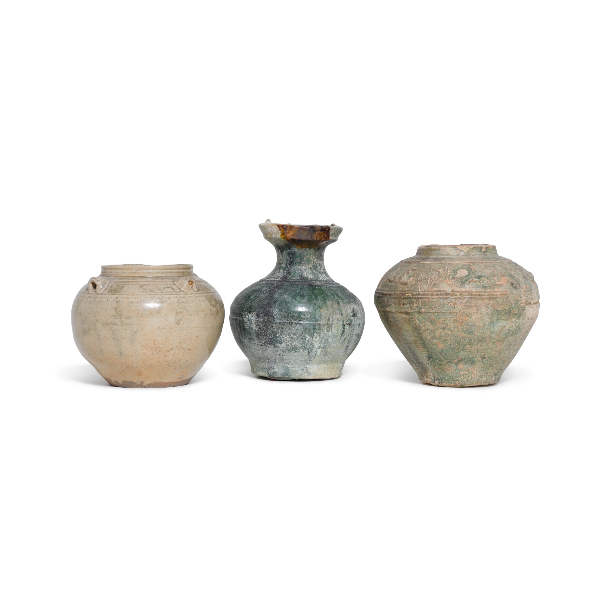 A group of three green-glazed pottery jars, — 漢 青釉罐 一組三件