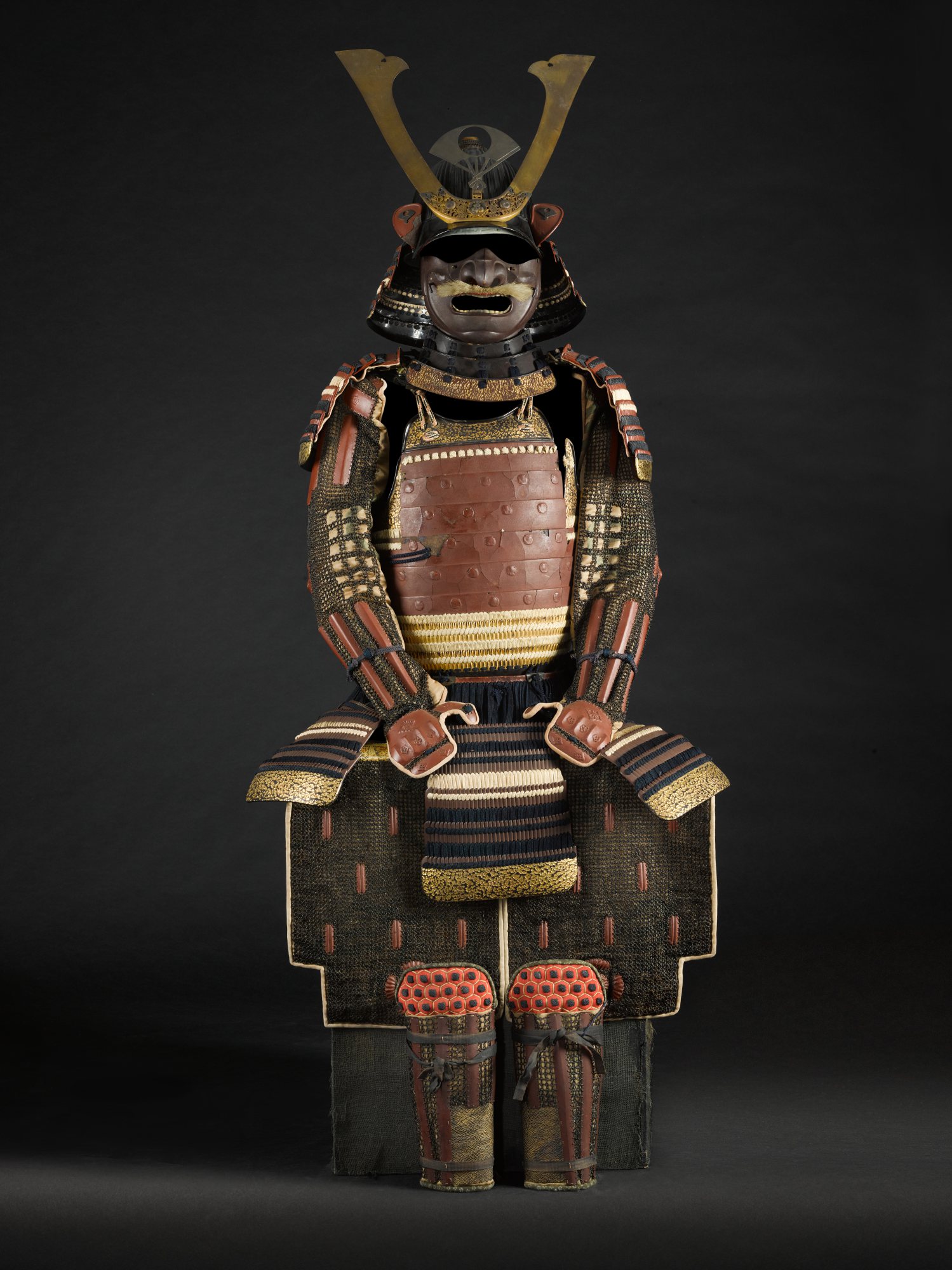 A Kaga style yokohagi nimai-do gusoku [armour] — Momoyama period, late 16th - early 17th century