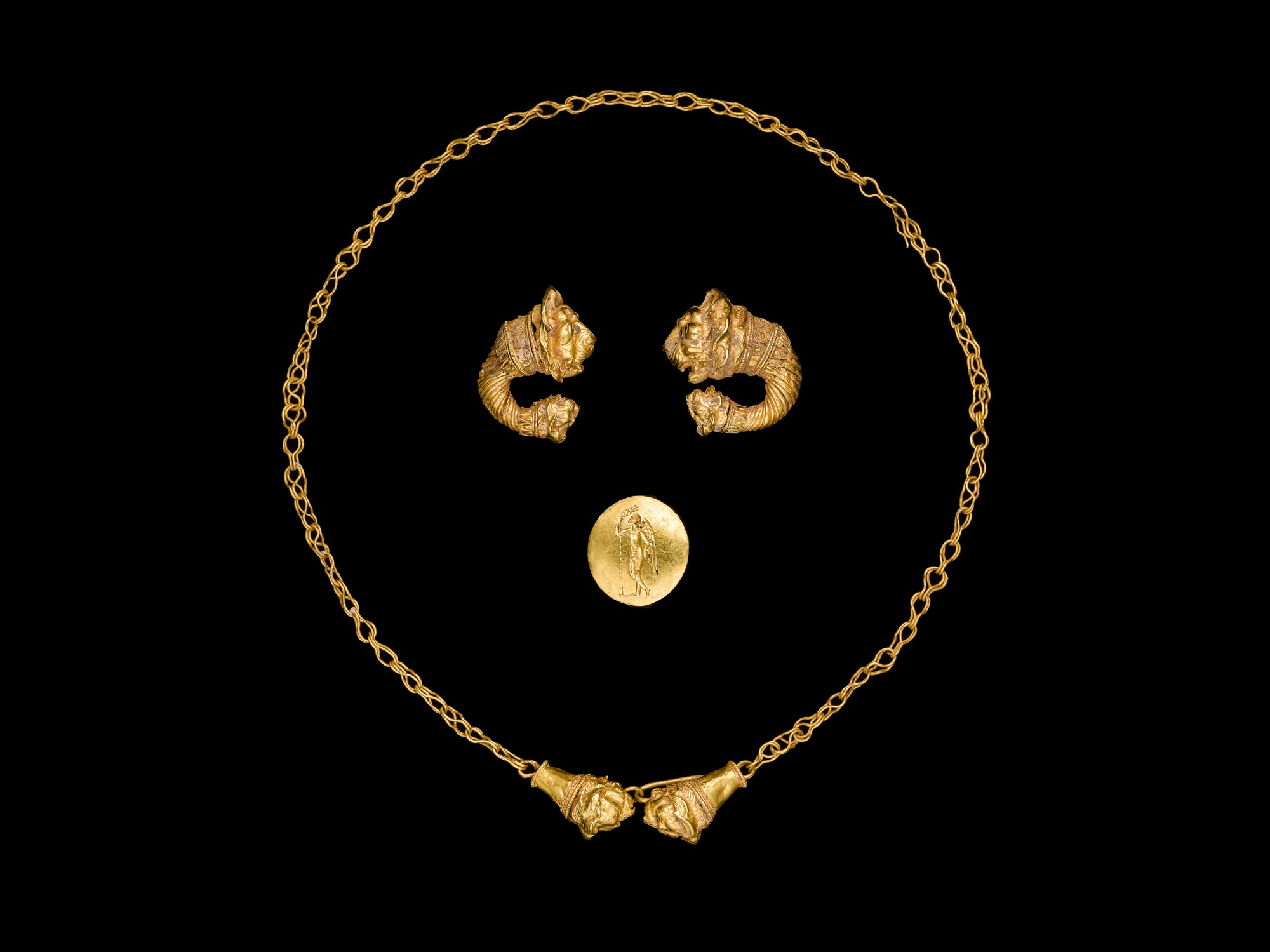 Unknown — A Suite of Hellenistic Greek Gold Jewelry, circa late 4th/early 3rd century B.C.