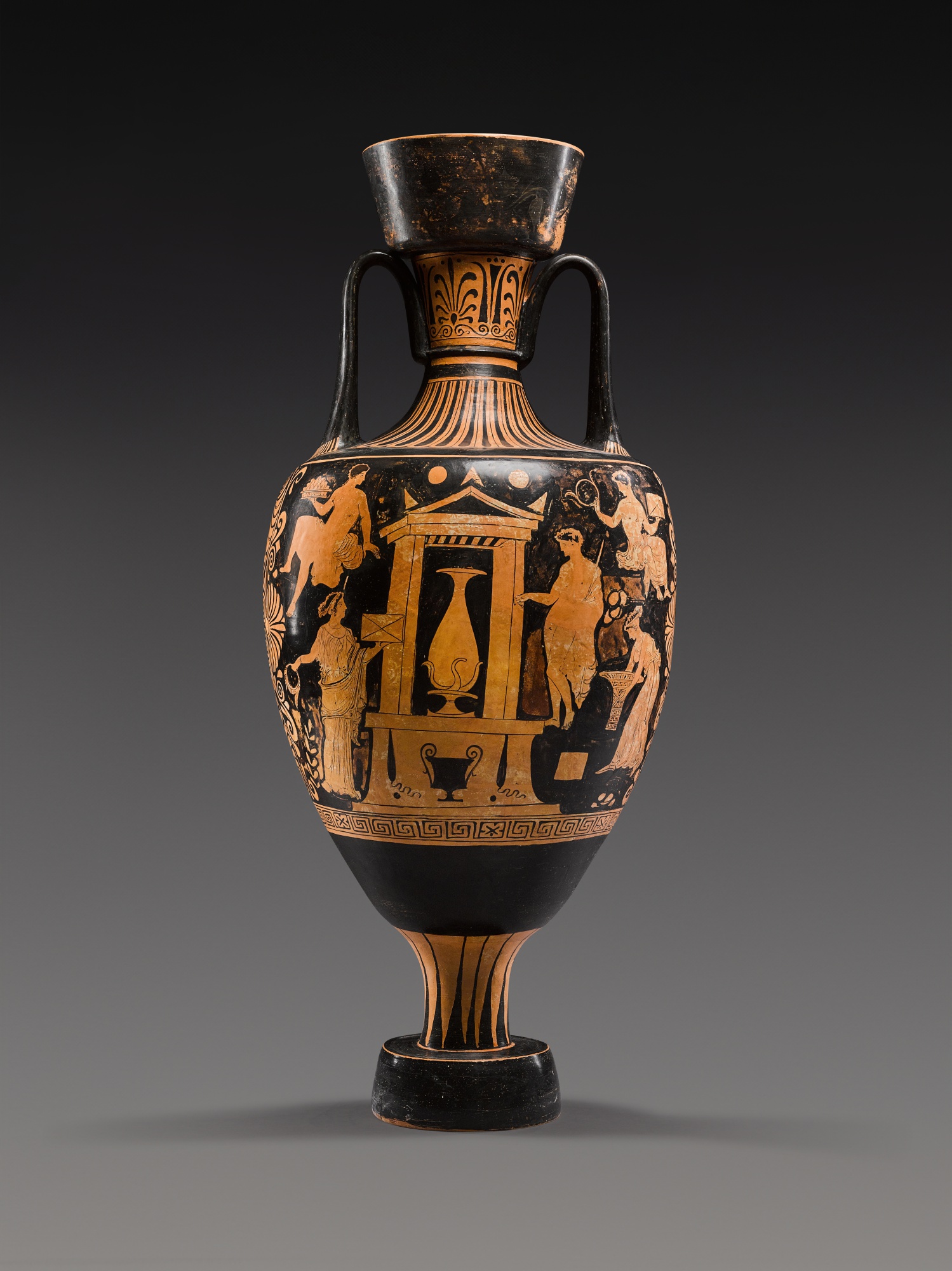 Unknown — A Large Apulian Red-figured Panathenaic Amphora, attributed to the Iliupersis Painter, circa 350-330 B.C.