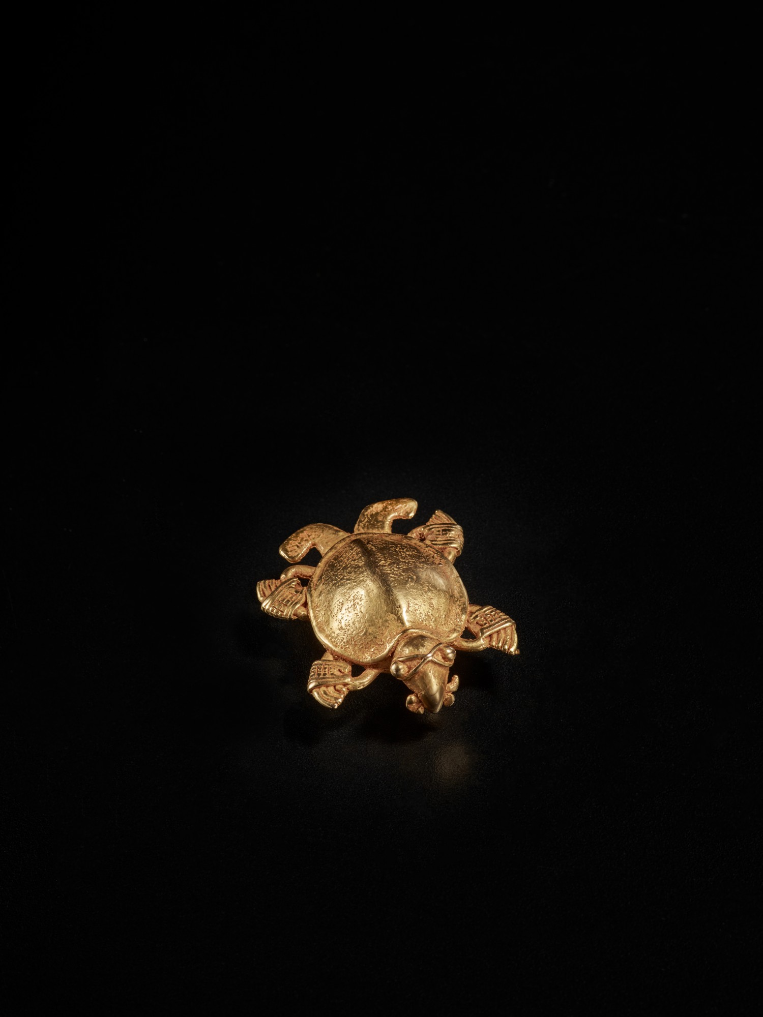 Veraguas Gold Turtle Pendant, circa AD 800 - 1500 — Veraguas Gold Turtle Pendant, circa AD 800 - 1500