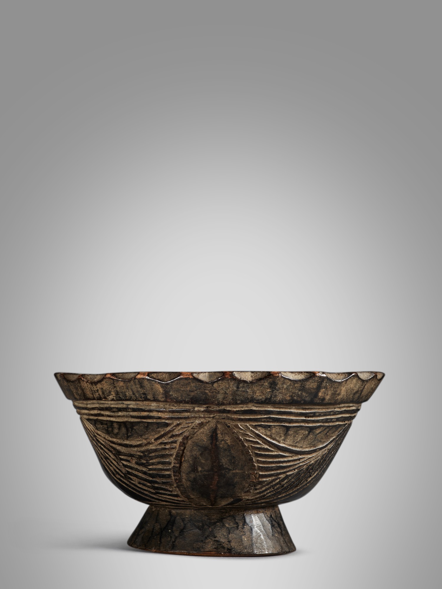 Dan Footed Bowl, Côte d'Ivoire — Dan Footed Bowl, Côte d'Ivoire